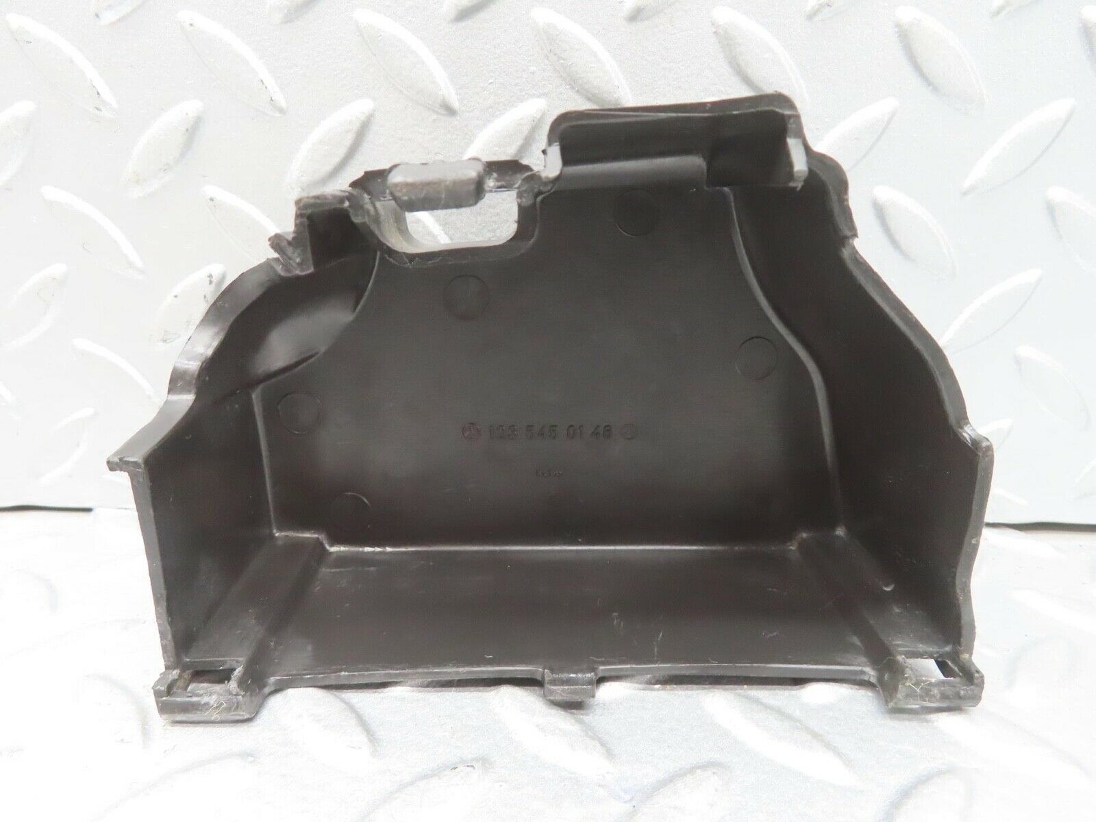 13532 Mercedes-Benz W123 200 Fuse Box Relay Cover 1235450146