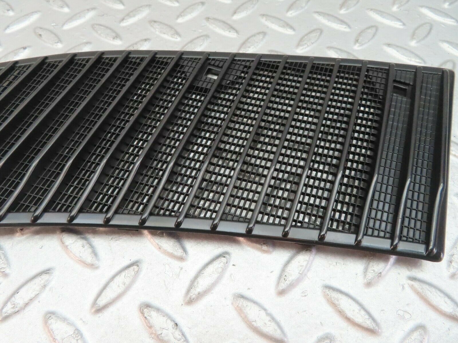 9578 Mercedes-Benz C123 280CE Coupe Air Intake Grill Left Side 1238362965