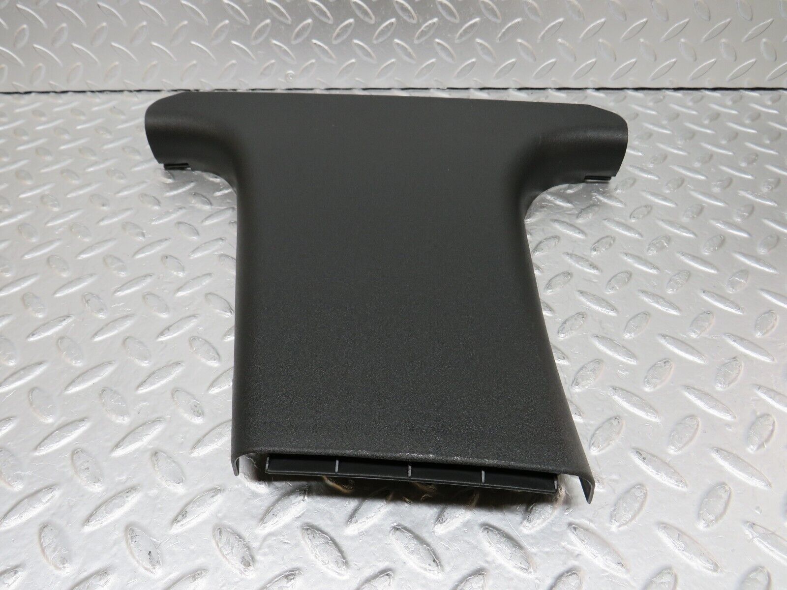 34799 Mercedes-Benz W210 320E B Pillar Bottom Cover Left 2106902130 2106920122