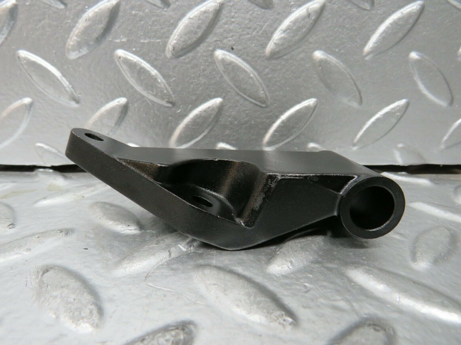 23424 Mercedes-Benz W116 350SE Accelerator Pedal Linkage Bracket 1163010218