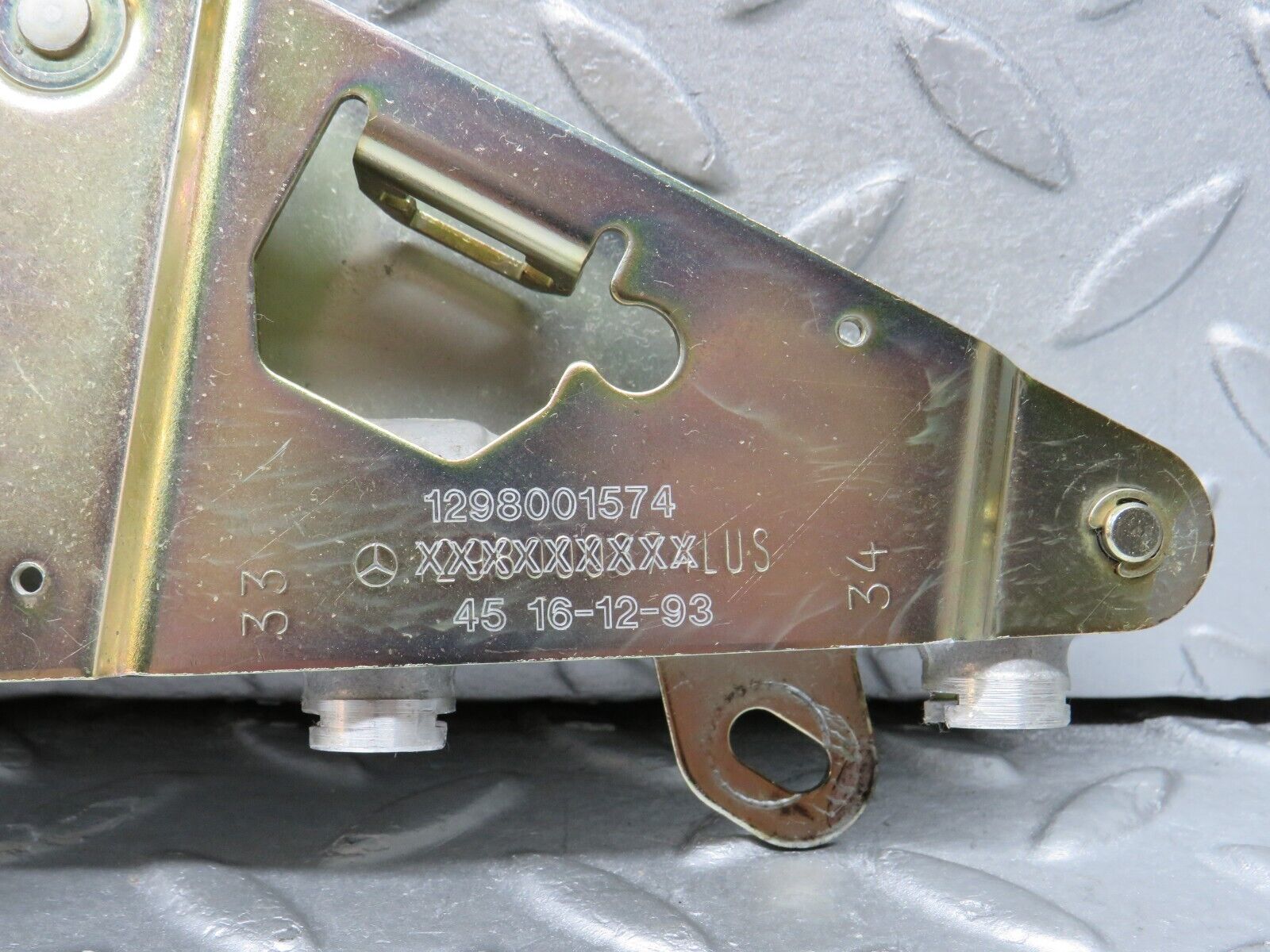 38352 Mercedes-Benz R129 280SL Coupe Roof Lock Left Side 1298001574