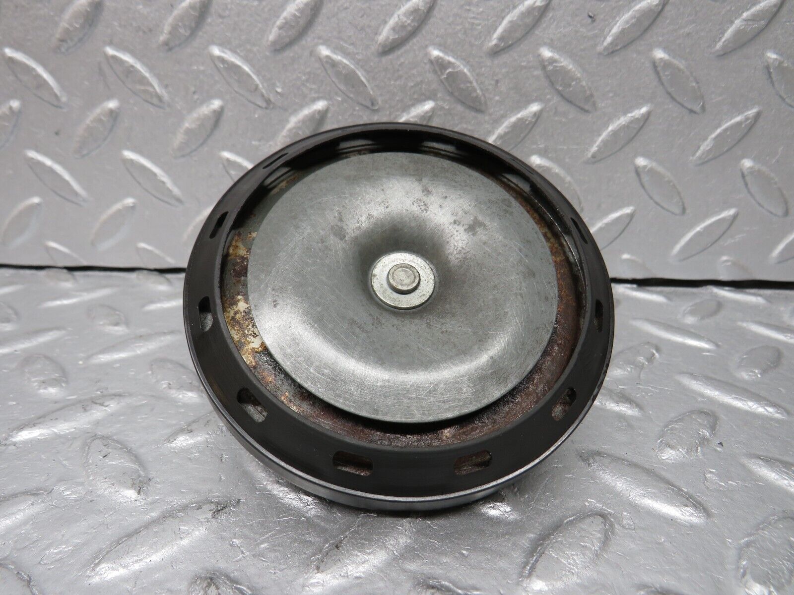 38054 Mercedes-Benz A124 320E Cabriolet Horn 1248202726