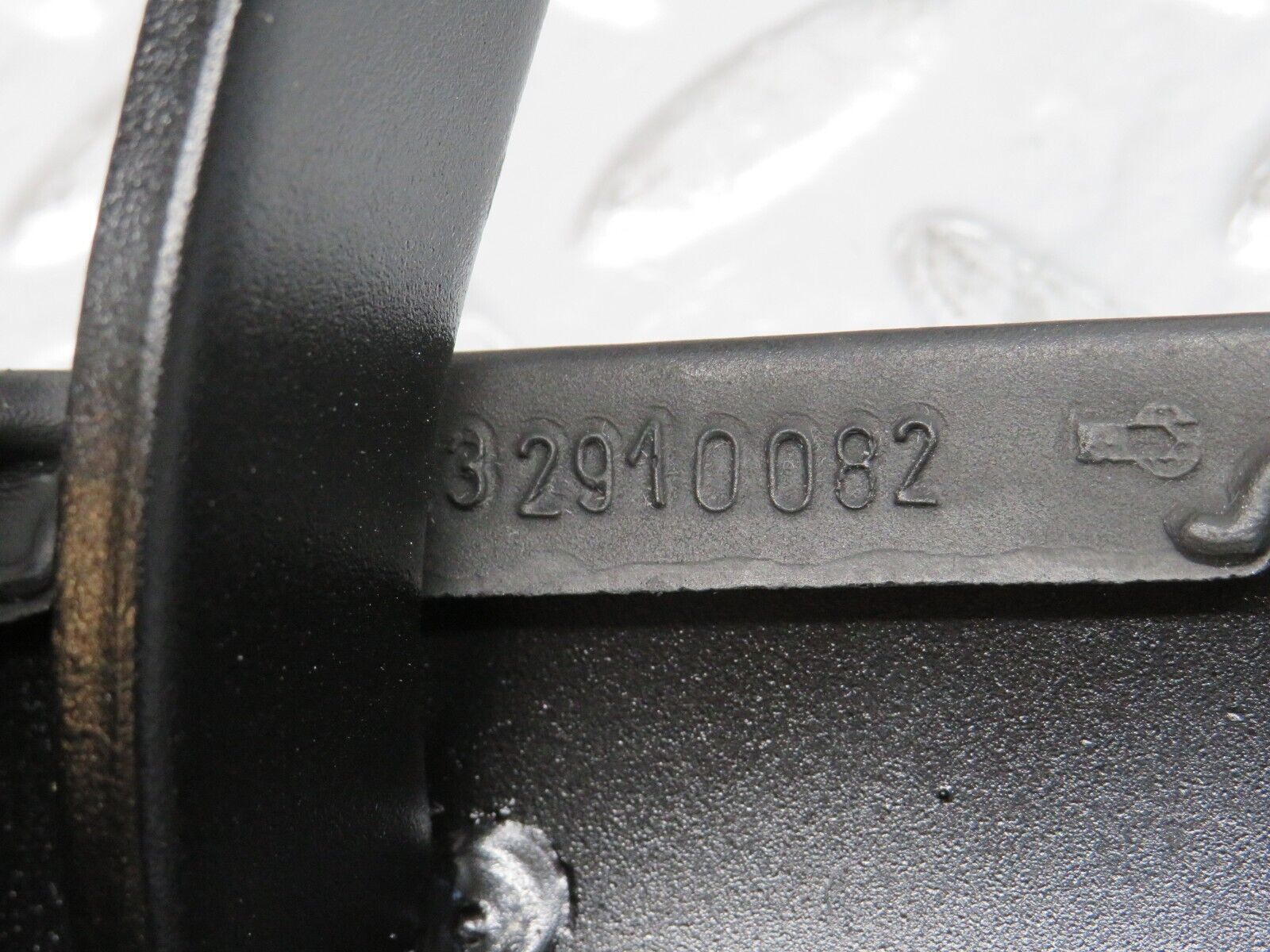 32553 Mercedes-Benz S124 300TE Wagon Brake Pedal With Rubber 1232910082