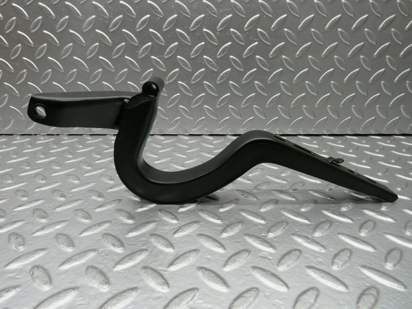 24077 Mercedes-Benz W123 280E Trunk Lid Hinge Pair 1237500187 12375800287