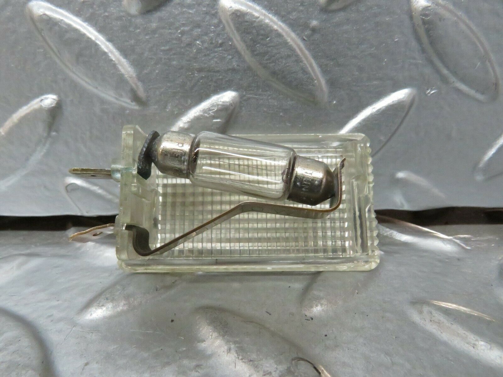 23828 Mercedes-Benz C107 450SLC Coupe Glove Box Light