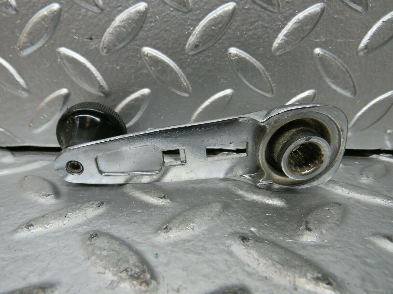 23466 Mercedes-Benz W114 280E Window Lifter Crank Handle