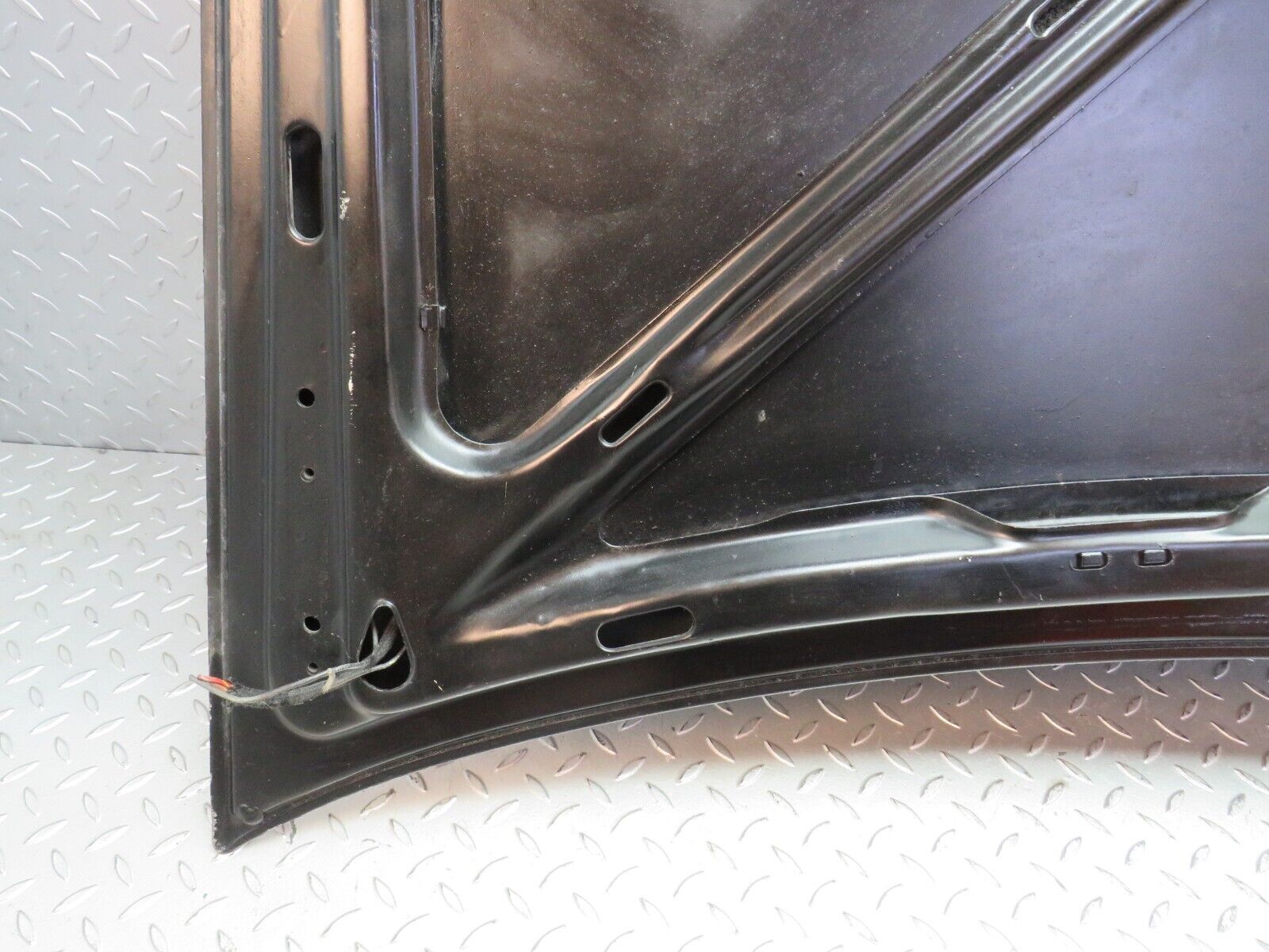 0117 Mercedes-Benz W116 350SE Boot Lid