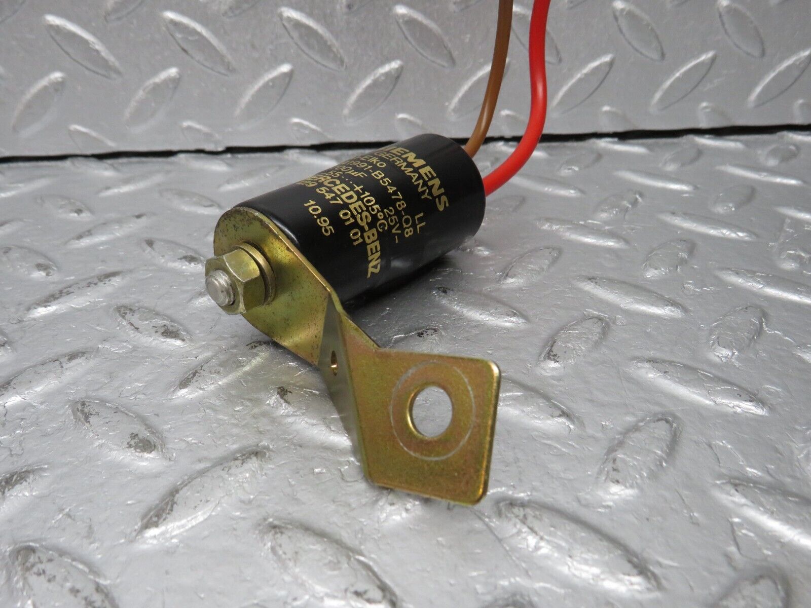 39489 Mercedes-Benz R129 320SL Coupe Condenser Relay 1295470101