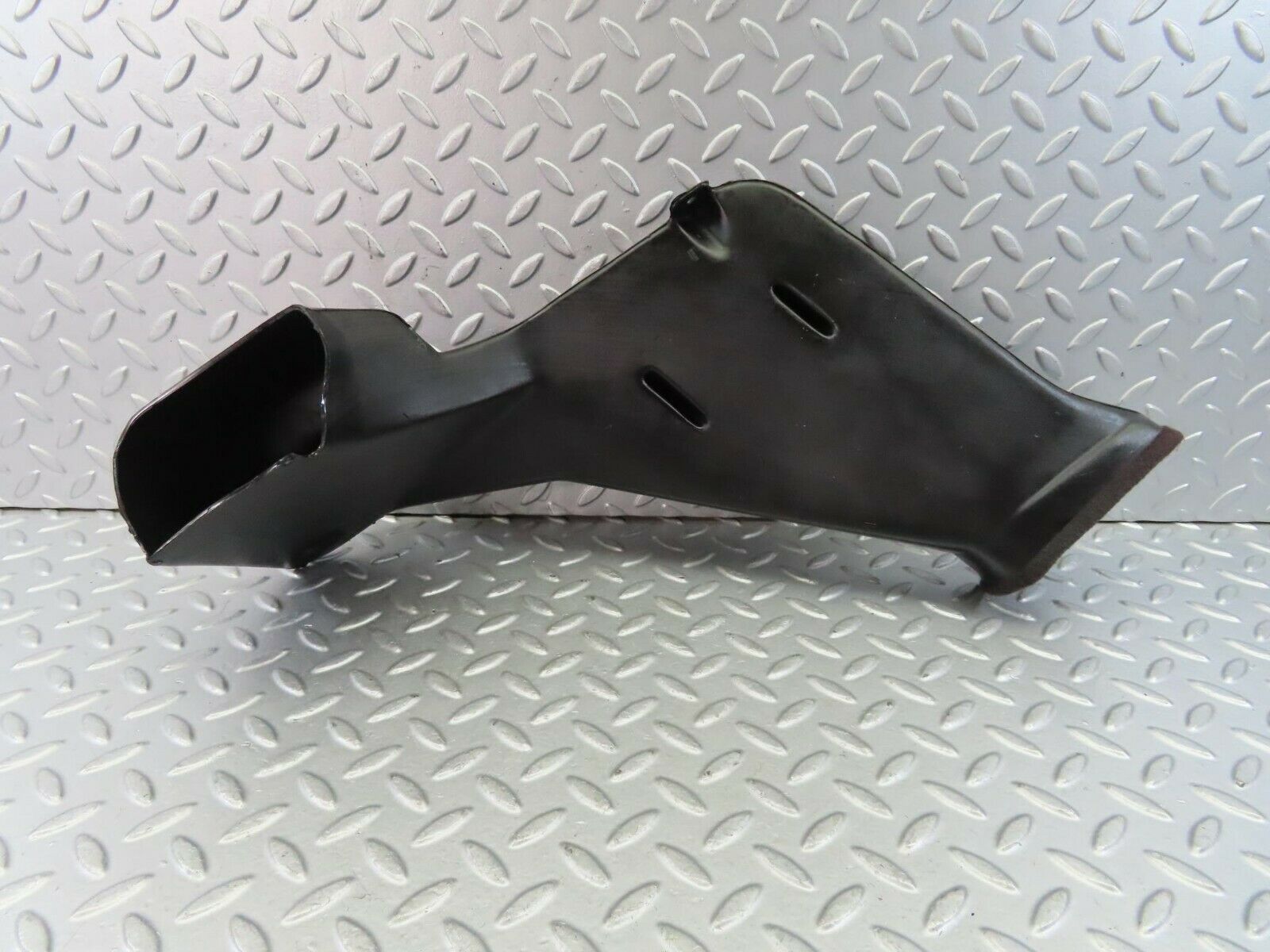 9280 Mercedes-Benz C124 300CE Coupe Heater Air Duct Vent Left Side 1248310146