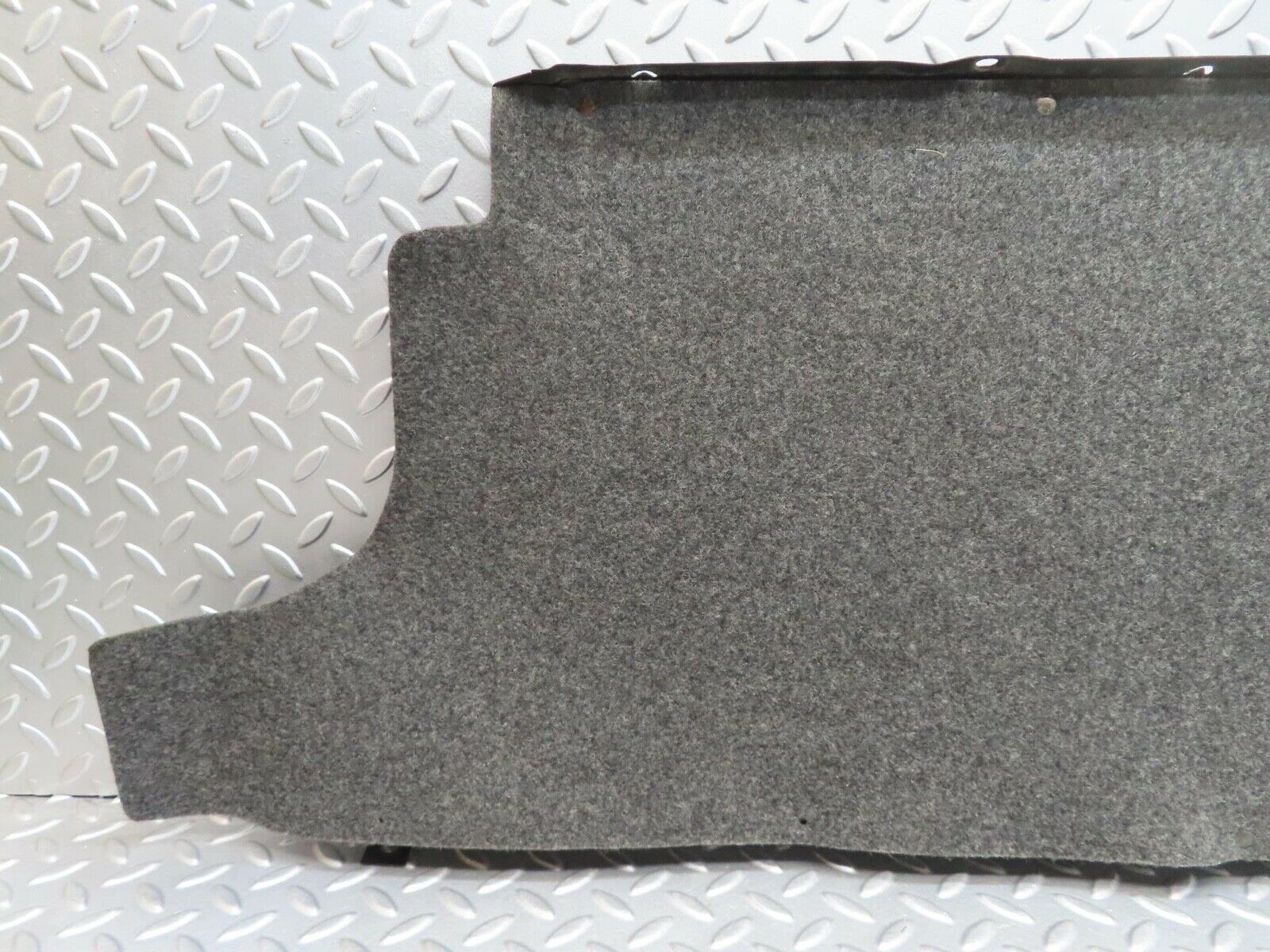 7006 Mercedes-Benz W123 230E Fuel Tank Cover Plate