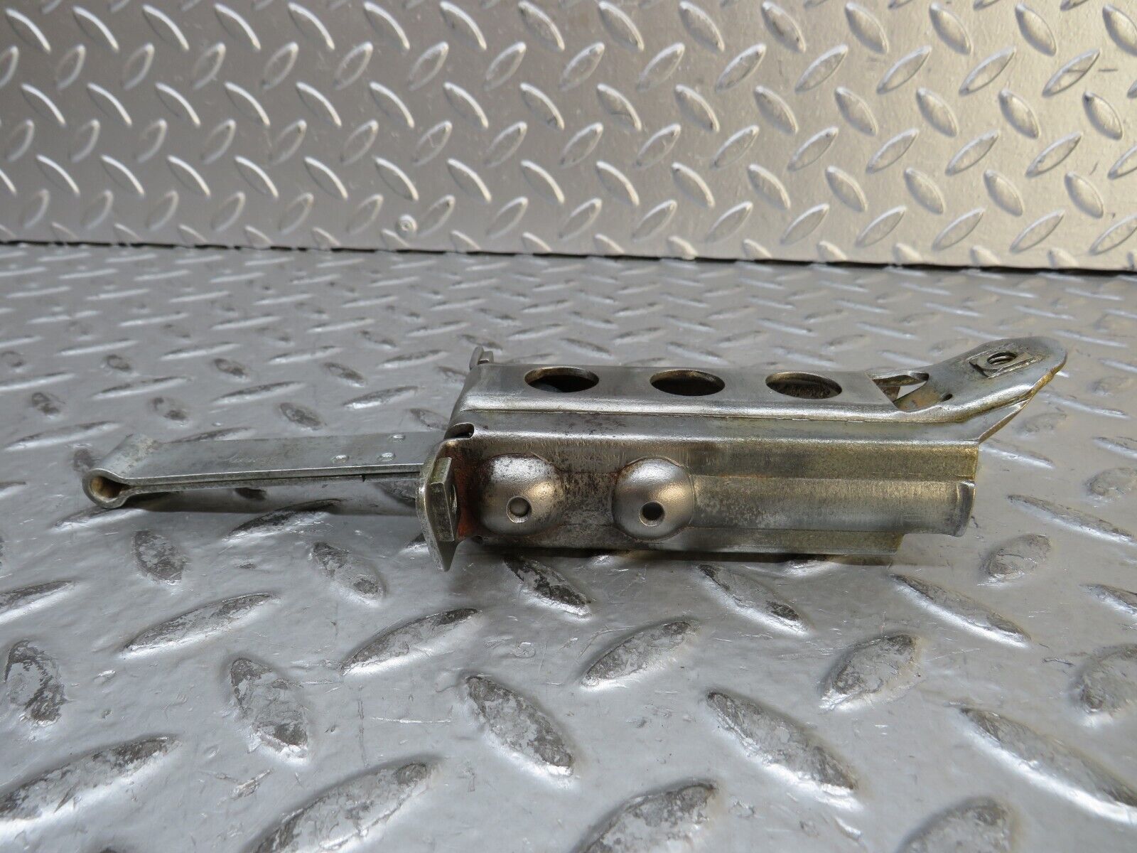 28782 Mercedes-Benz W123 230E Door Safety Check Strap