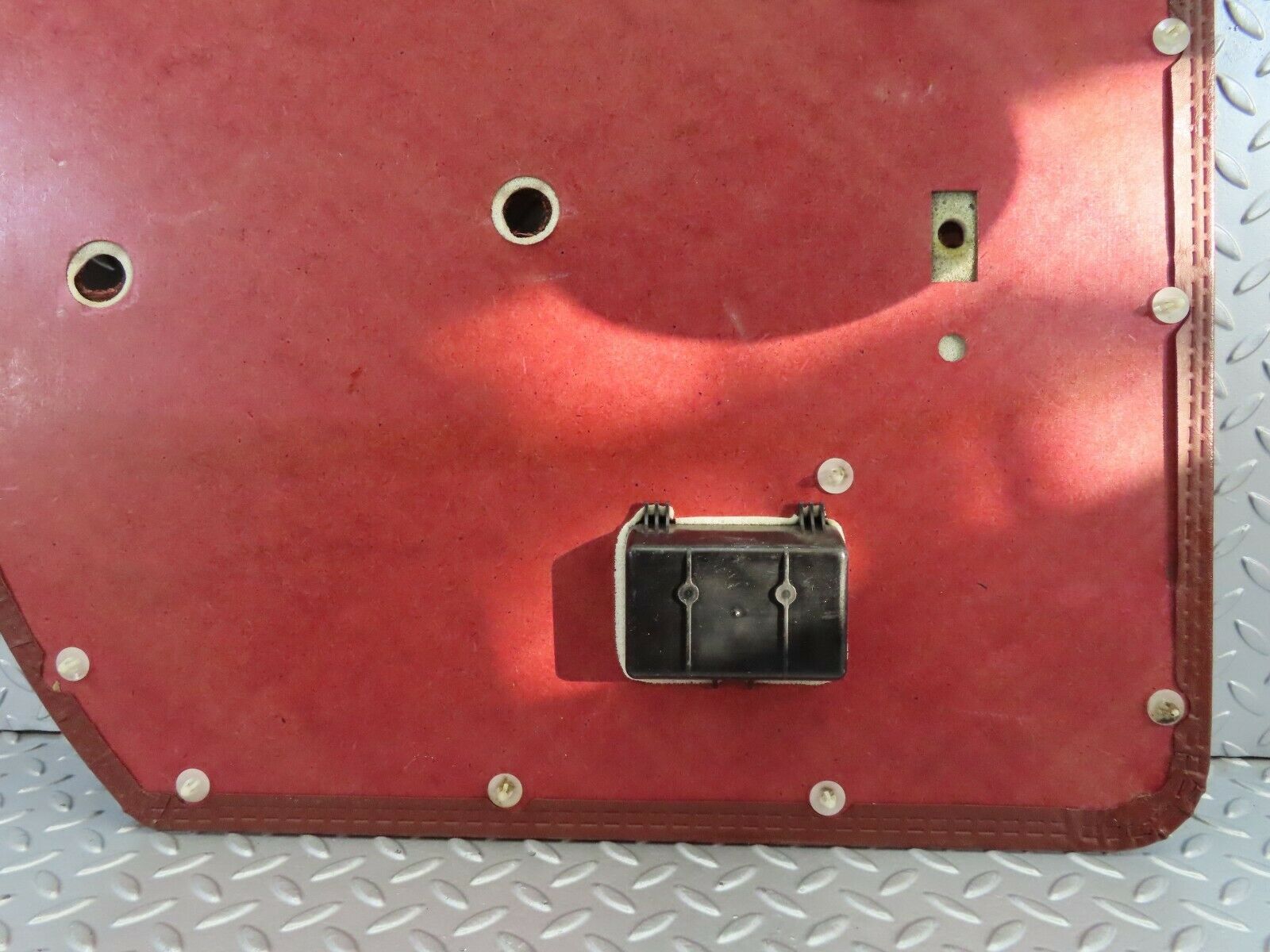 7600 Mercedes-Benz S123 230TE Wagon Rear Right Door Card