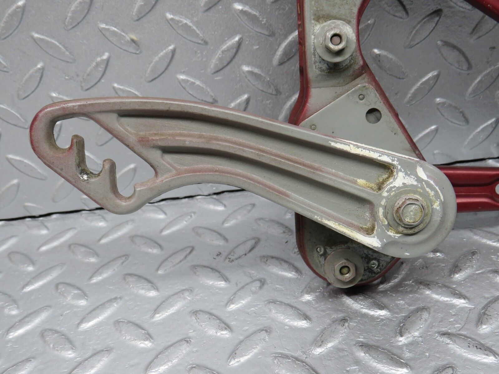 38555 Mercedes-Benz R129 280SL Coupe Bonnet Hinge Left 1298800128 1298870174