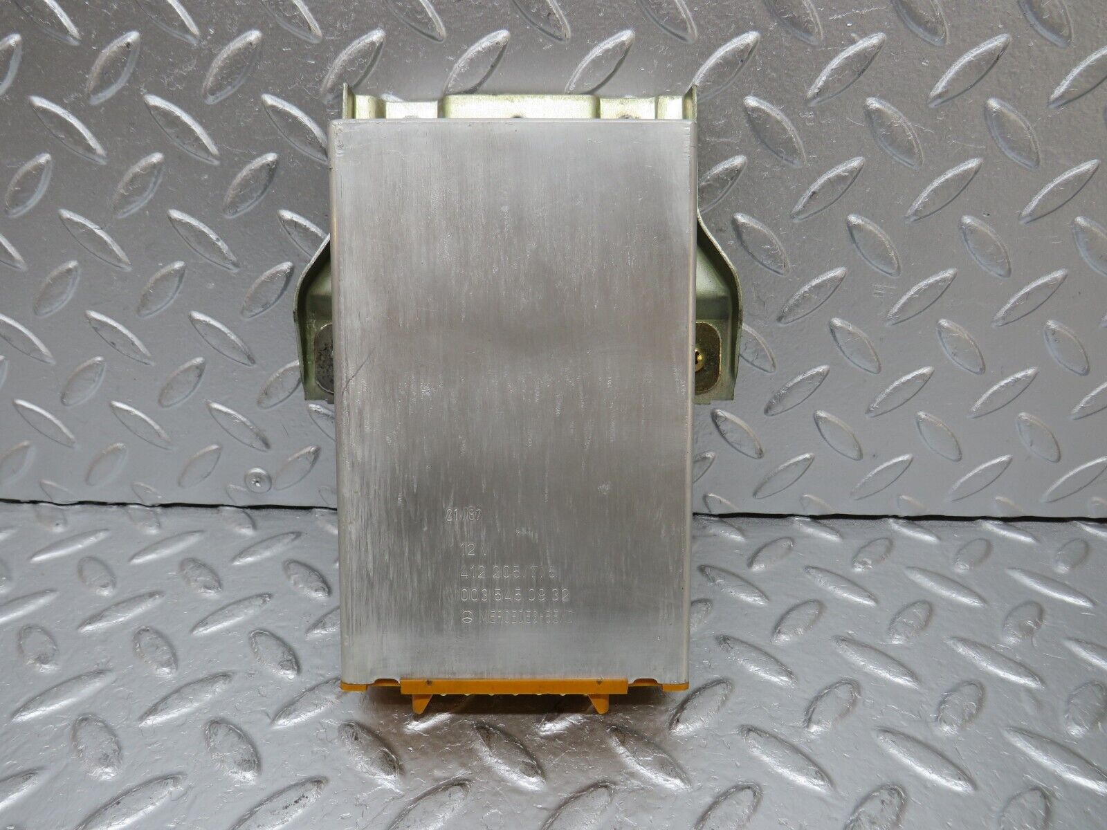 32483 Mercedes-Benz S124 300TE Wagon Cruise Control Module Unit 0035450932