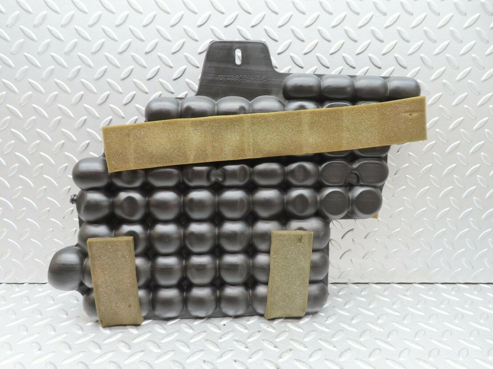 15286 Mercedes-Benz W123 230E Vacuum Reservoir Tank 1238001419