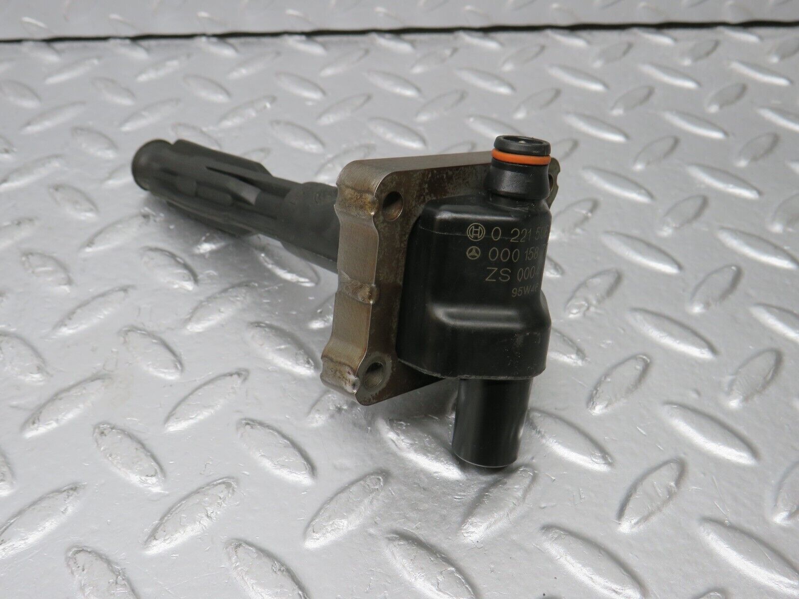 39494 Mercedes-Benz R129 320SL Coupe Ignition Coil 0001587003 0221506444 0001593542