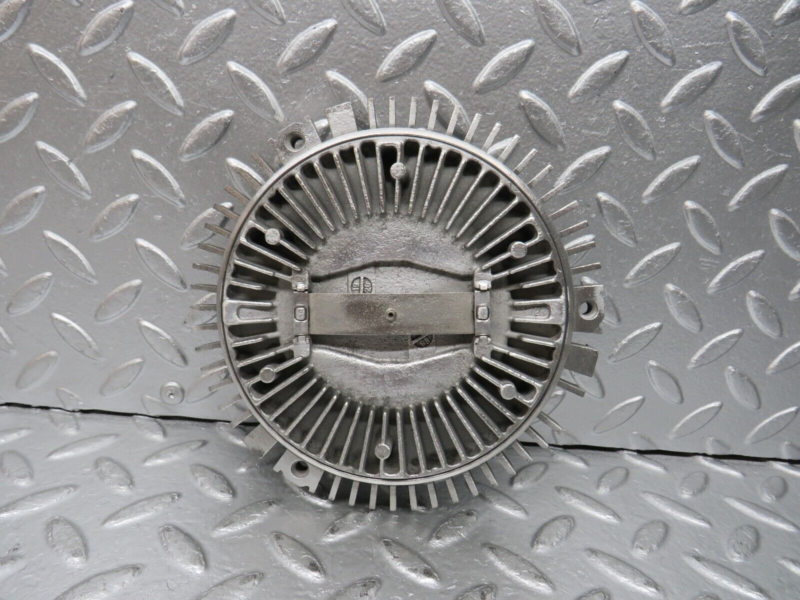 31468 Mercedes-Benz S124 220TE Wagon Engine Cooling Fan Clutch