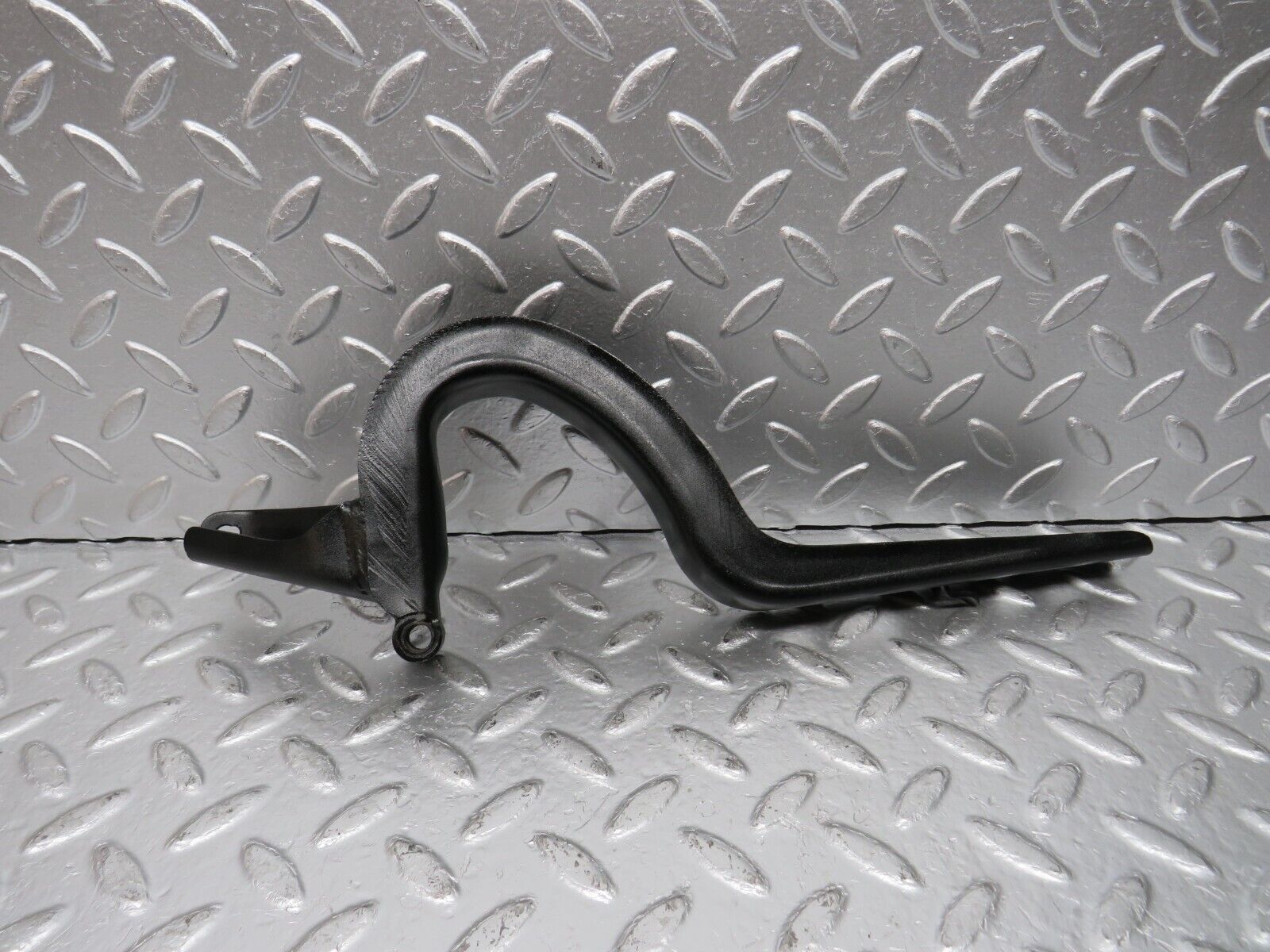 31131 Mercedes-Benz W123 200D Trunk Lid Hinge Left Side 1237500187