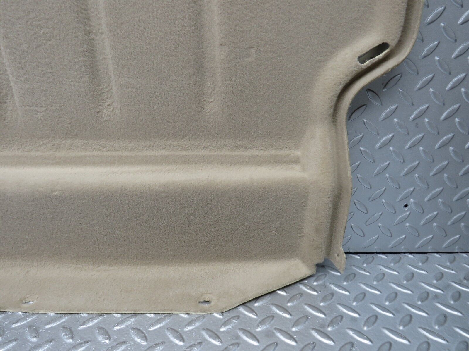 38280 Mercedes-Benz R129 280SL Coupe Fuel Tank Cover Carpet Beige 1296900098