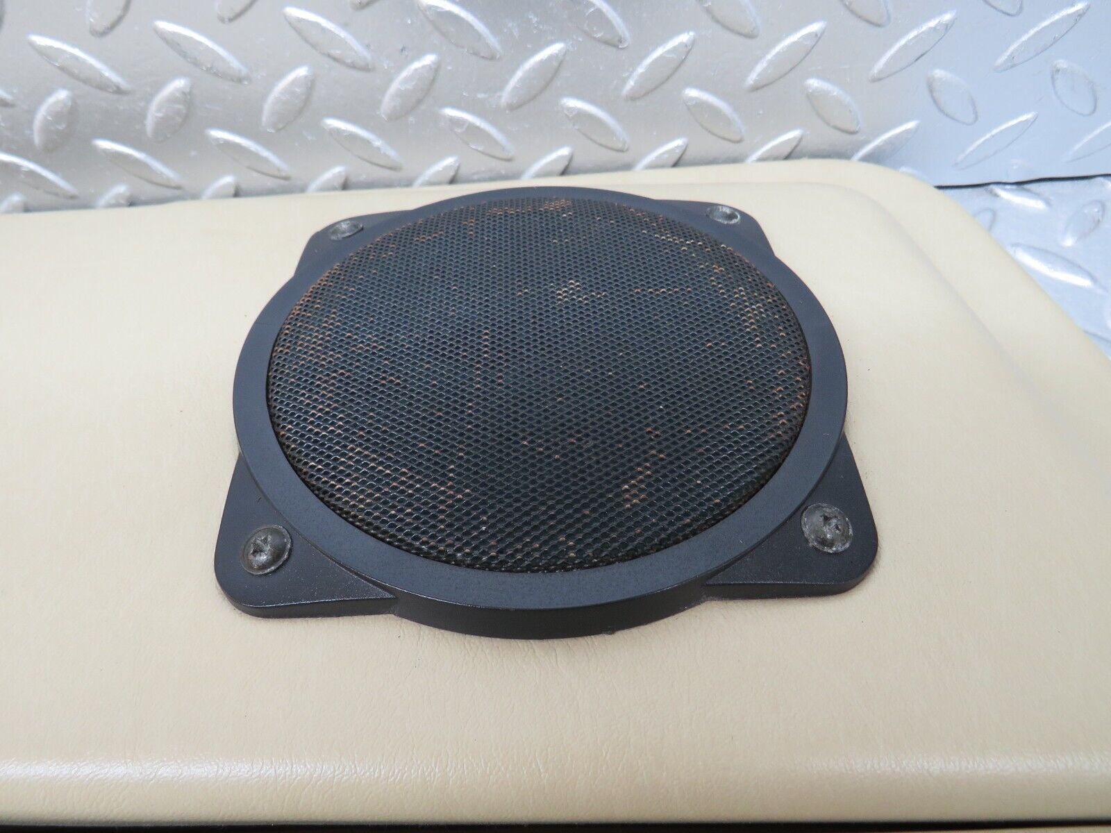 33923 Mercedes-Benz W124 260E Front Left Door Card