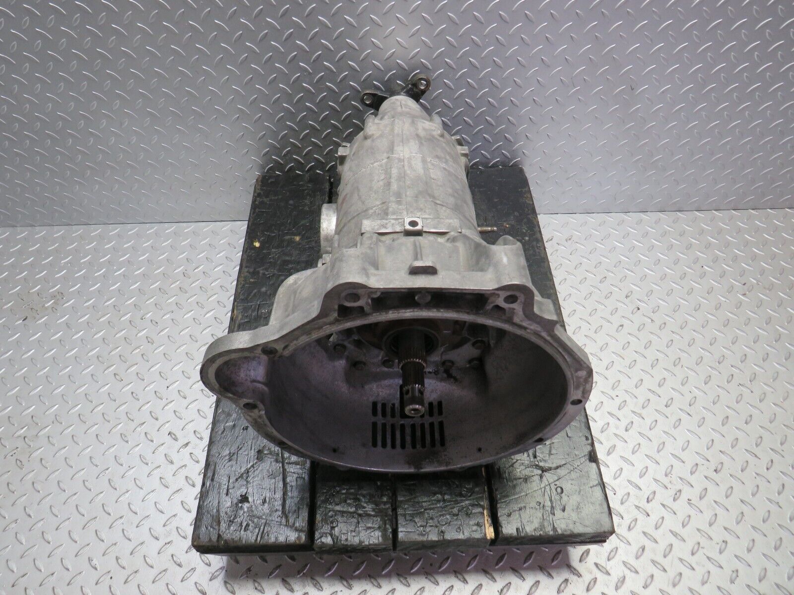 33129 Mercedes-Benz W123 240D Automatic Gearbox 3 Speed 722.117 1232700601 1152714501