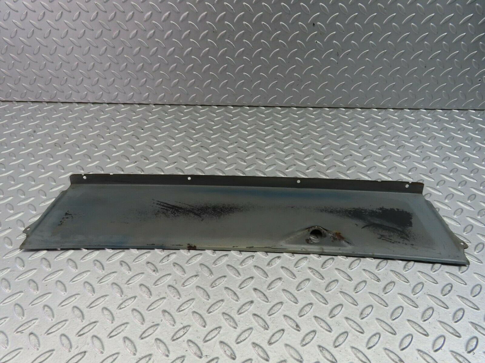 9777 Mercedes-Benz C123 280CE Coupe Wiper Motor Assembly Cover Access Panel