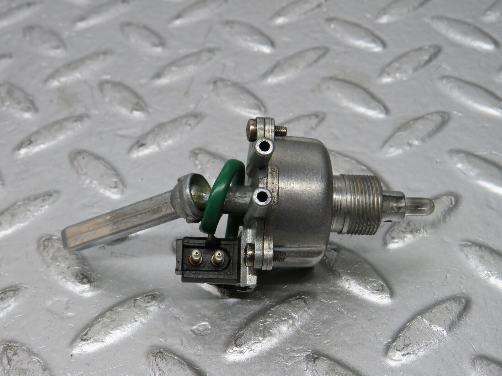 31604 Mercedes-Benz W201 190LE 1.8L Heater Control Switch