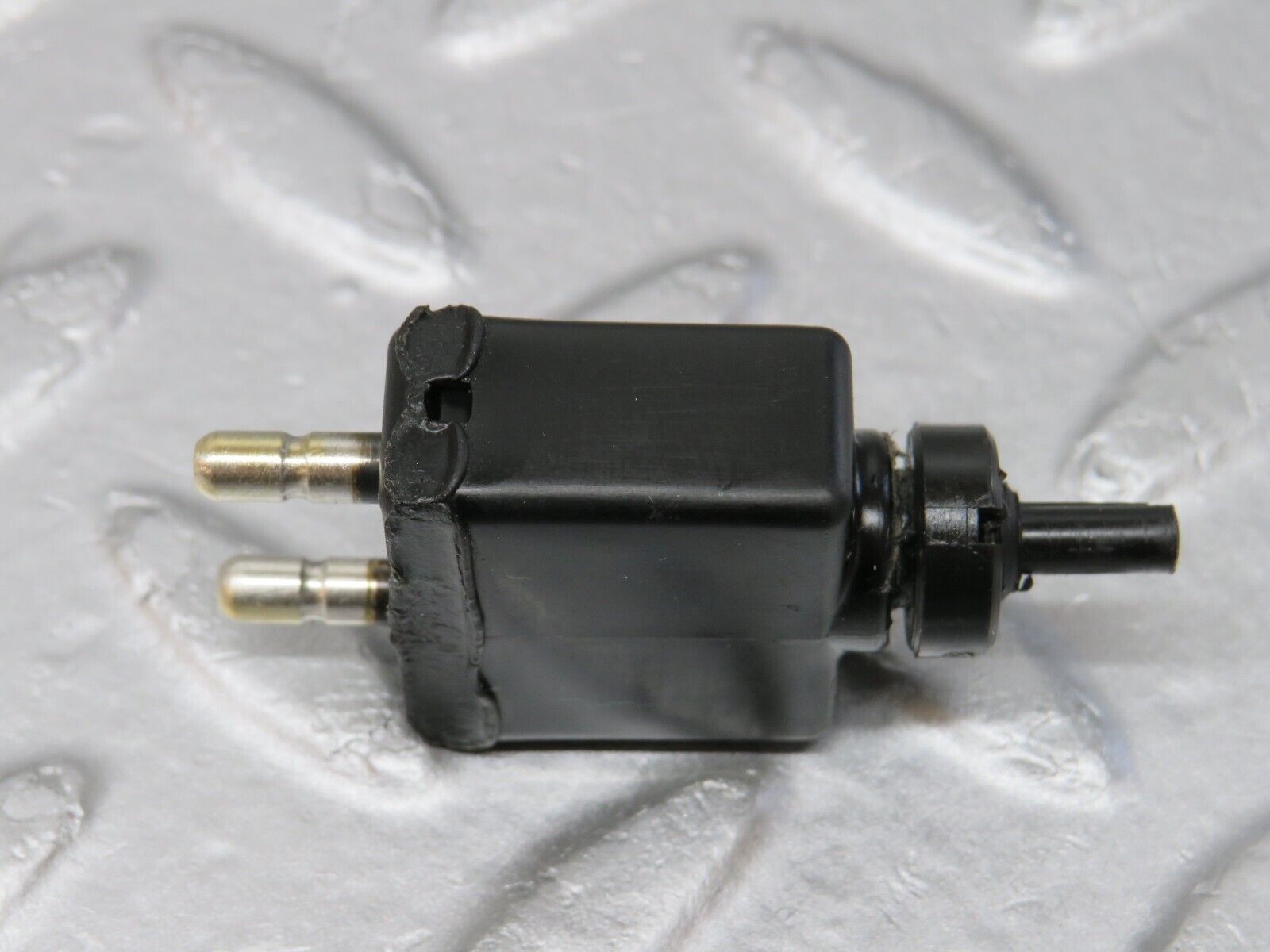 37524 Mercedes-Benz W109 300SEL Contact Switch ULO-79000