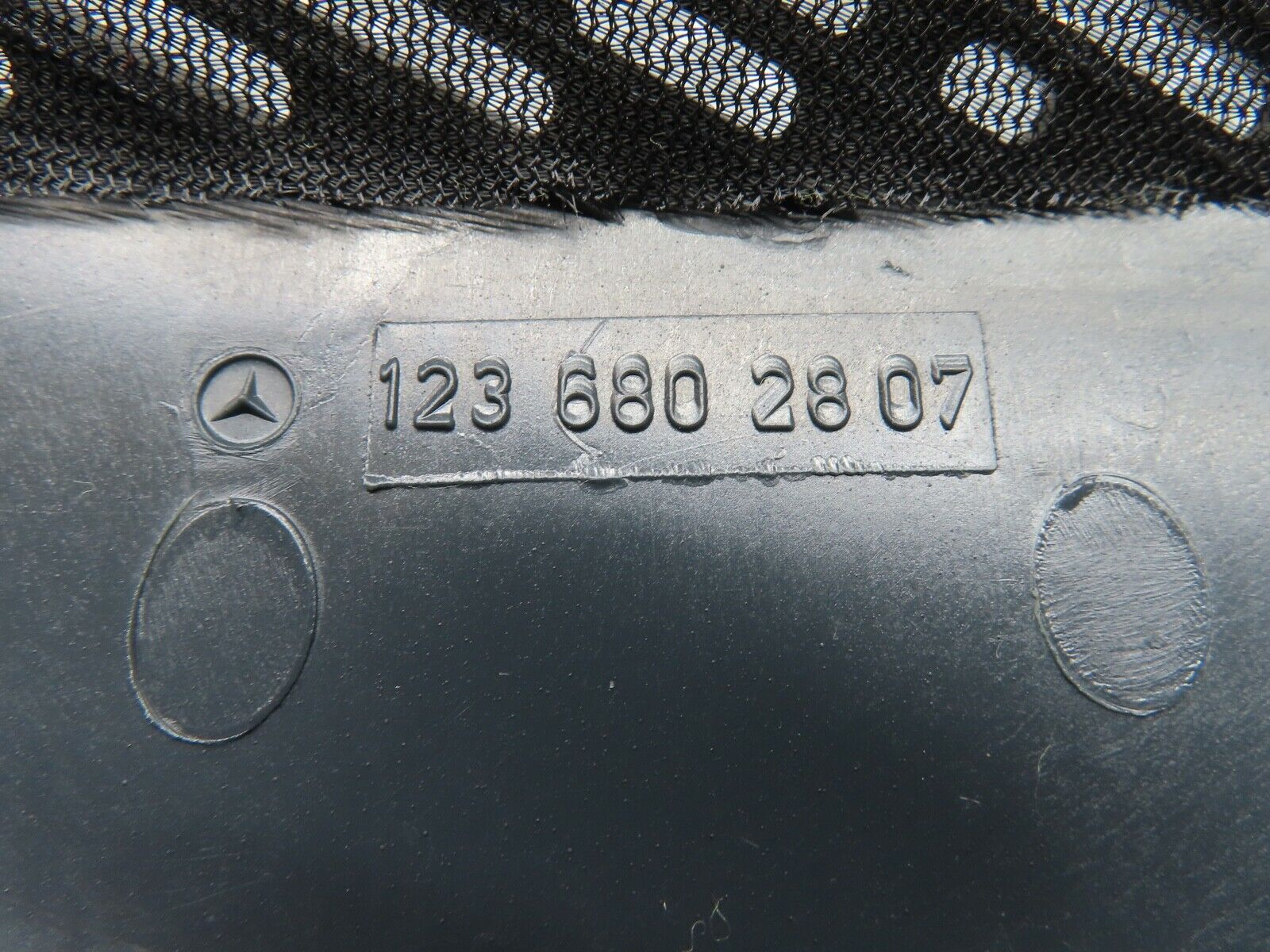 21217 Mercedes-Benz W123 230E Dashboard Speaker Covers 1236802707