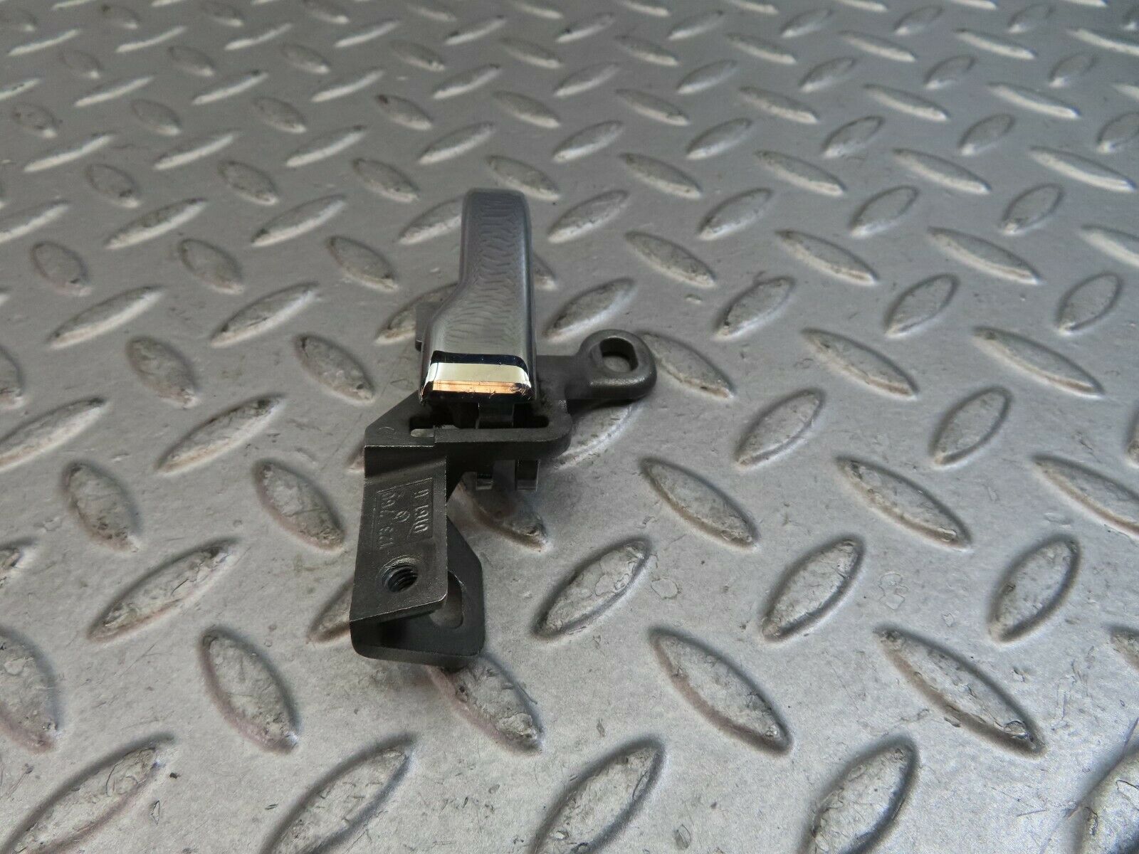 9615 Mercedes-Benz C123 280CE Coupe Left Interior Door Handle 1237600161