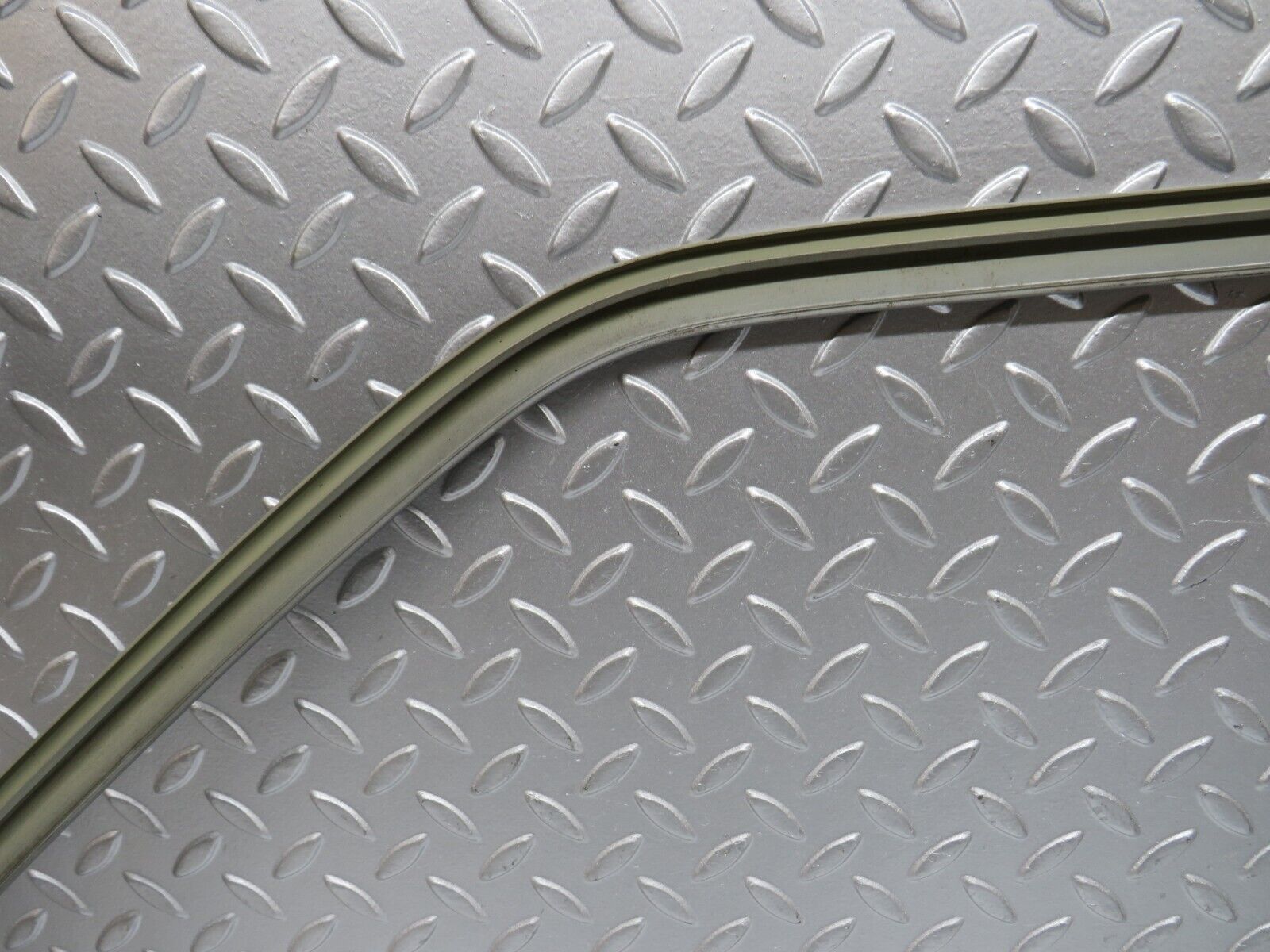 32311 Mercedes-Benz S124 300TE Wagon Front Right Door Exterior Frame Trim