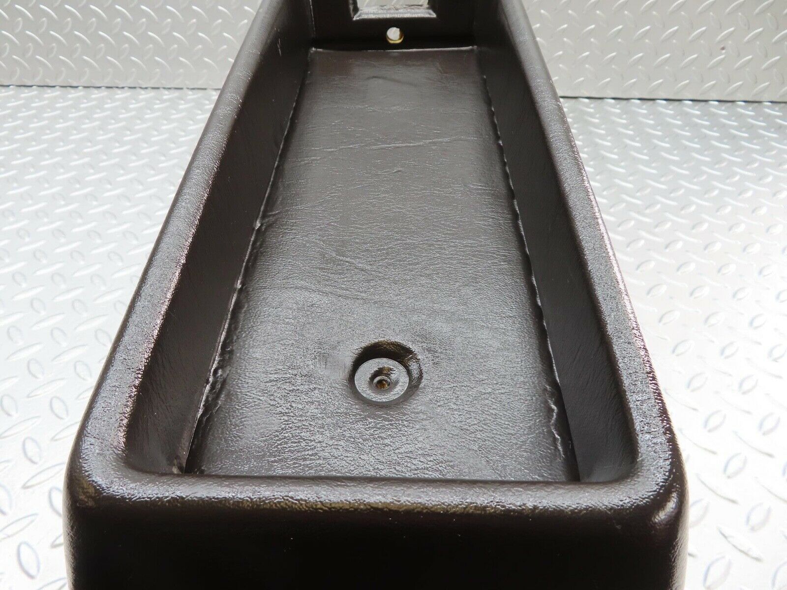 15906 Mercedes-Benz W123 280E Centre Console Black