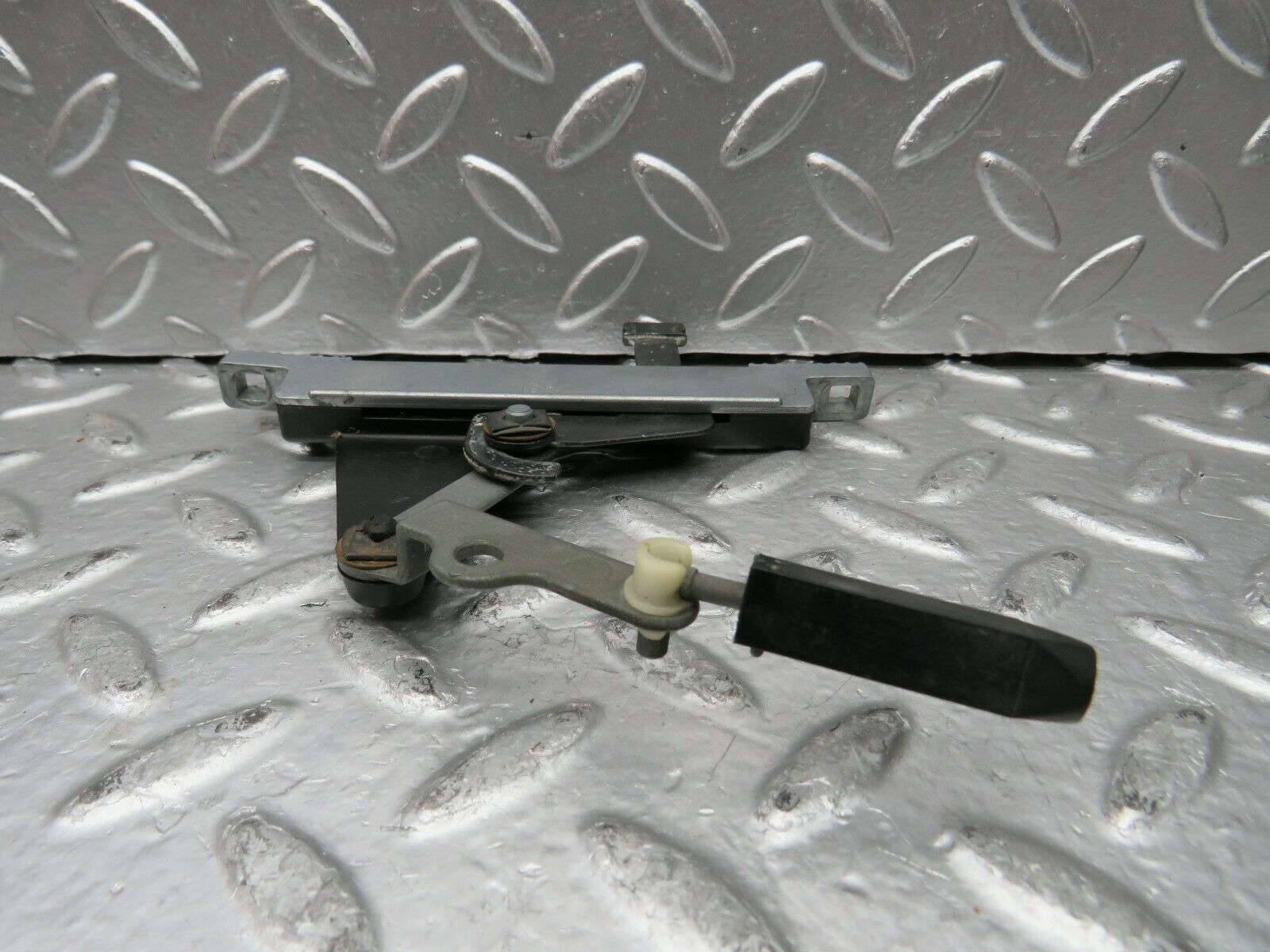 22972 Mercedes-Benz C123 230CE Coupe Heater Control Switch 1238300085