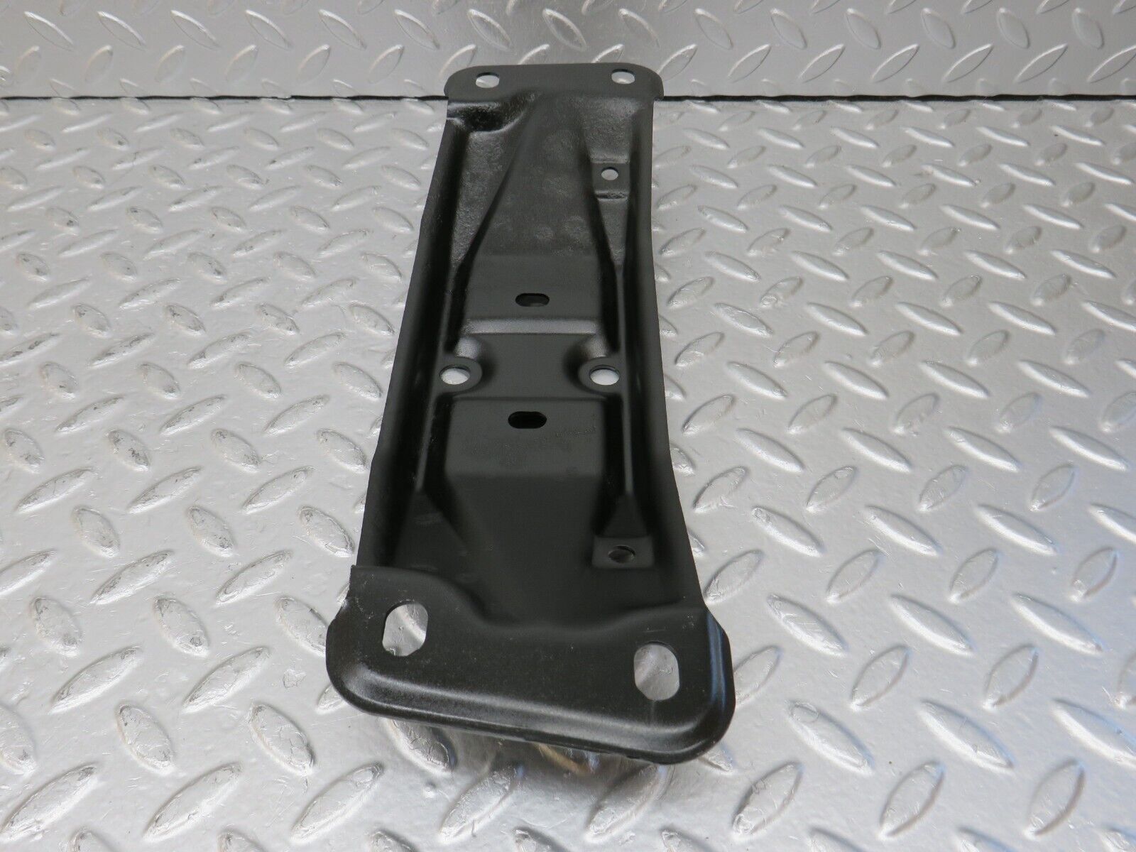 34602 Mercedes-Benz C126 380SEC Coupe Gearbox Mount Bracket