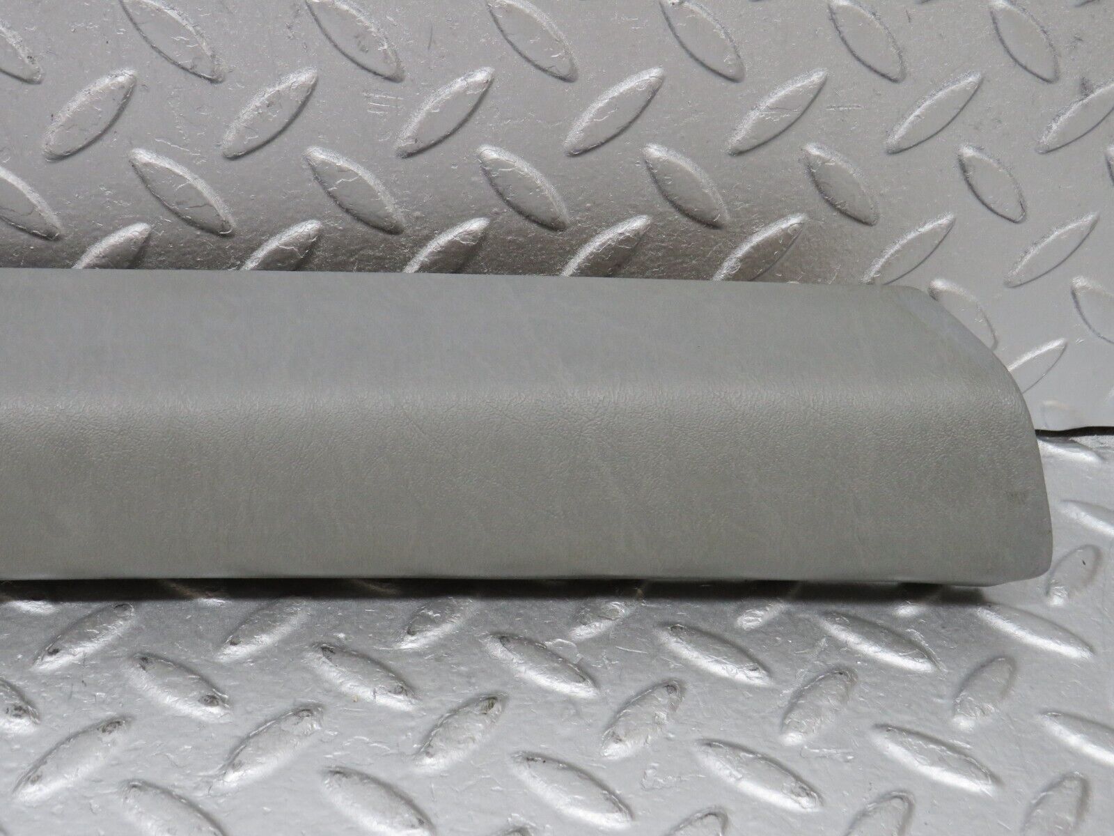 36059 Mercedes-Benz W126 420SE A Pillar Interior Cover Right Side Grey