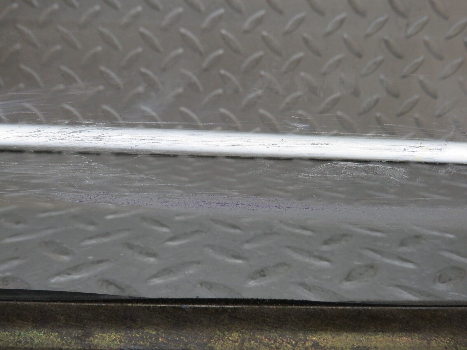 35874 Mercedes-Benz W108 Front Right Door Window Glass