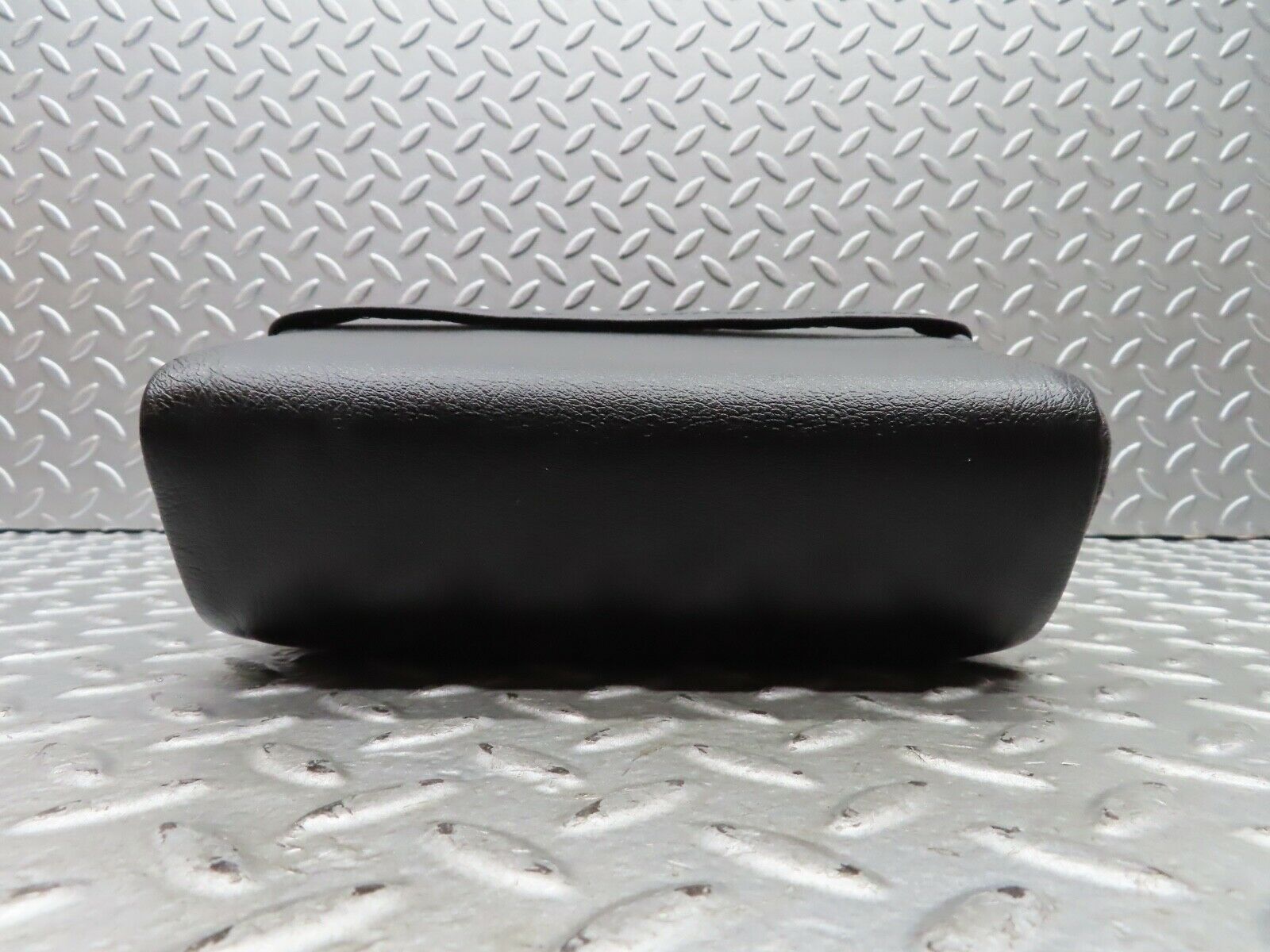 19413 Mercedes-Benz C140 CL420 Coupe Rear Folding Arm Rest Black Leather