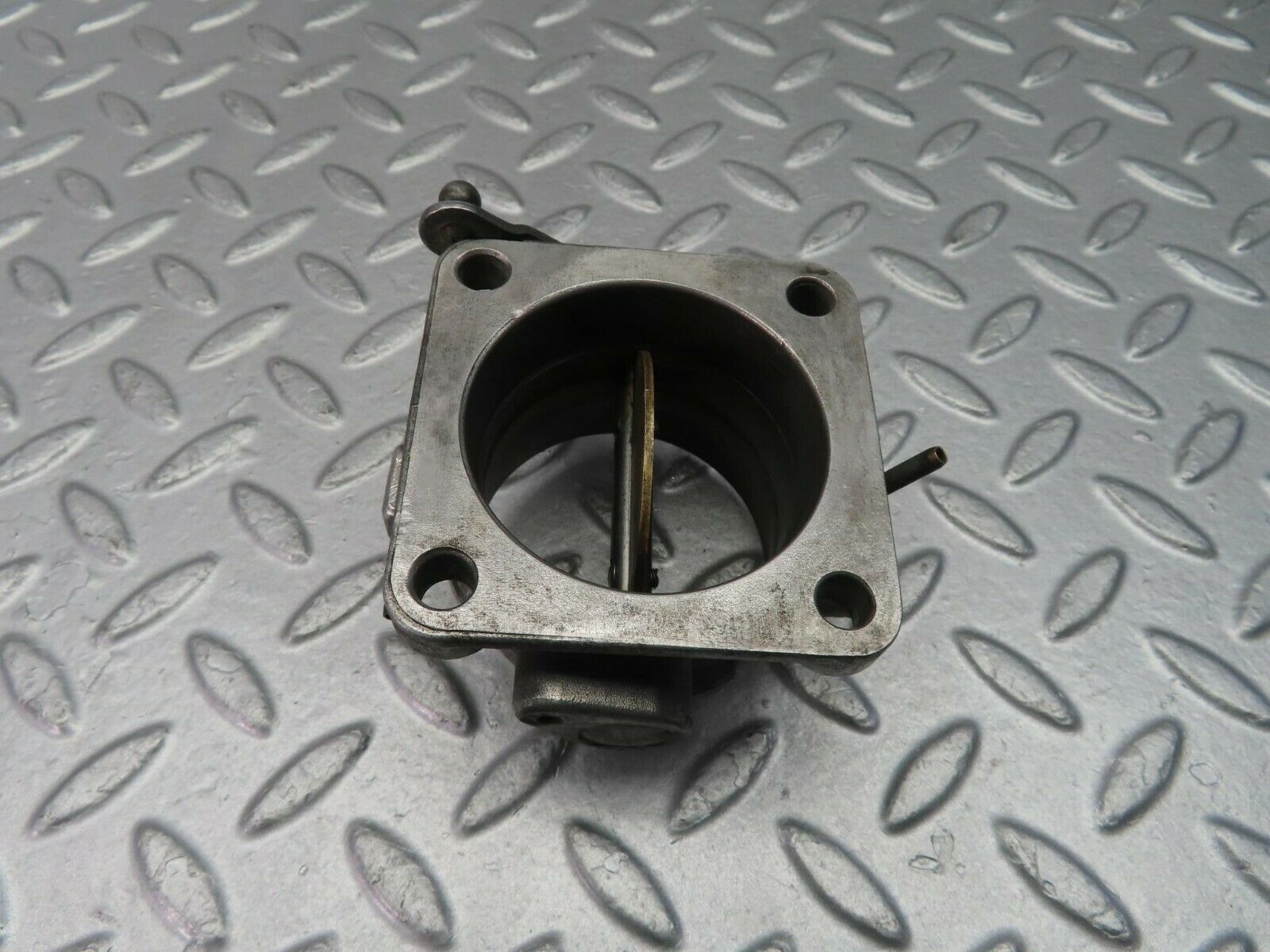 10058 Mercedes-Benz C123 230CE Coupe Throttle Body Valve