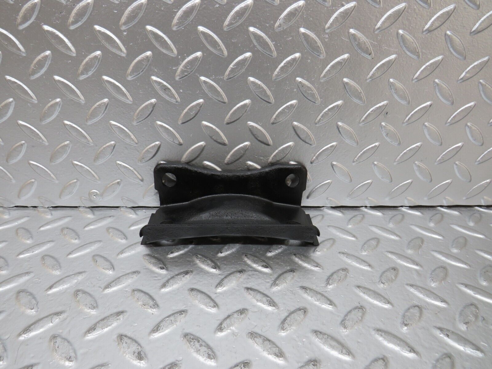 25308 Mercedes-Benz W201 190D Gearbox Mount Bracket