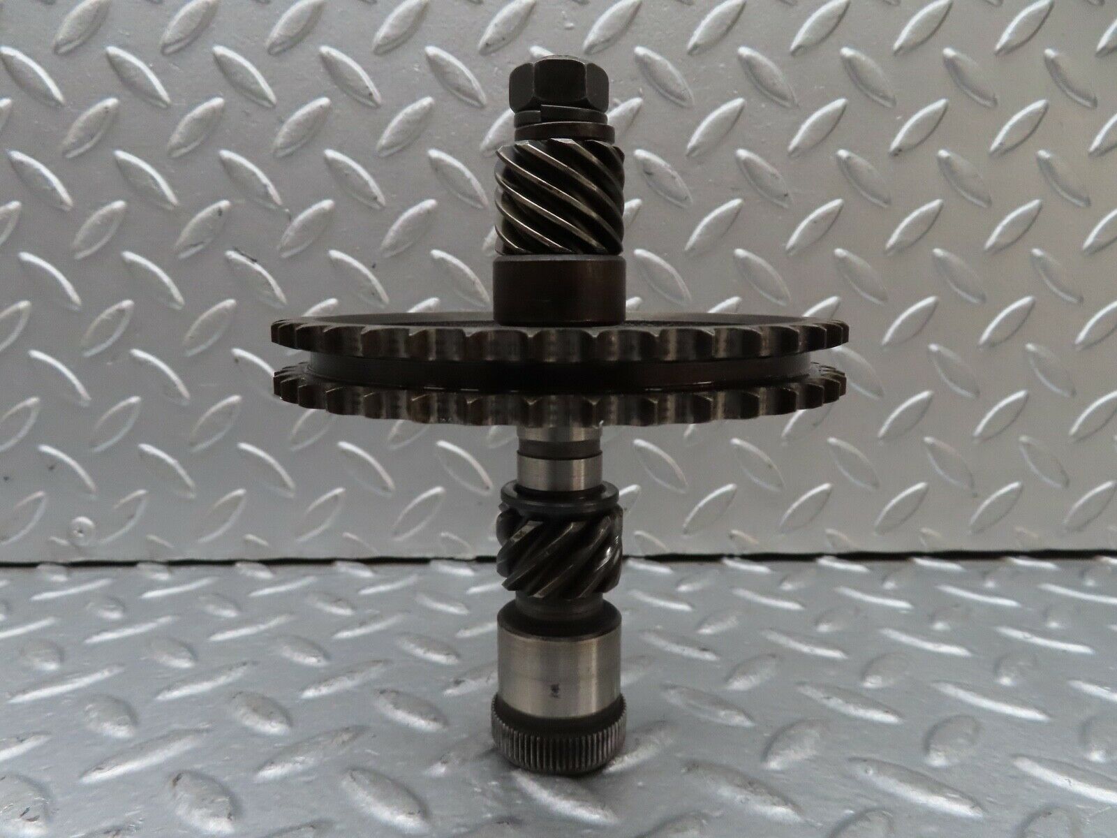 18393 Mercedes-Benz W111 220SE Coupe Intermediate Gear 1270520202