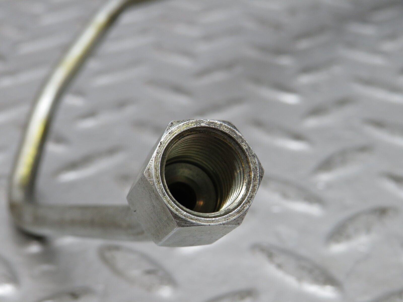 26650 Mercedes-Benz C124 220CE Coupe Fuel Hose Pipe