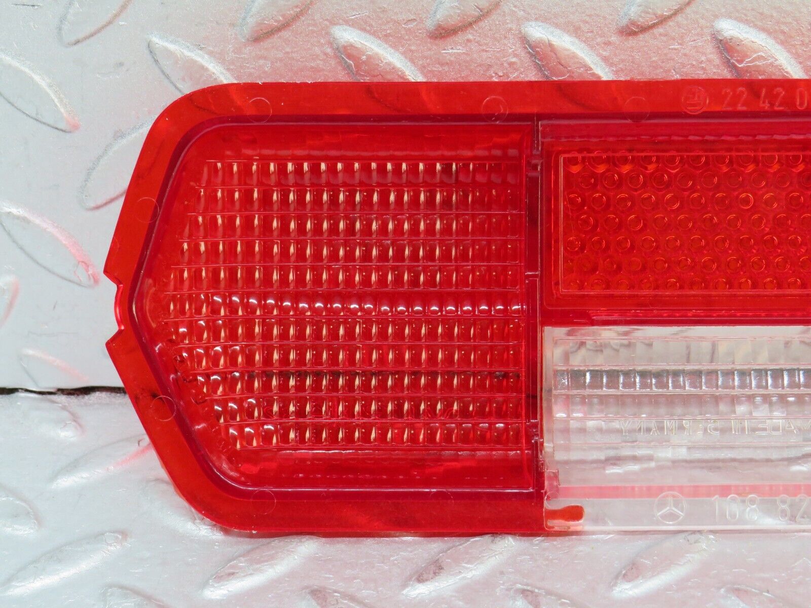 37447 Mercedes-Benz W109 300SEL Tail Light Lens Left Side 1088260156