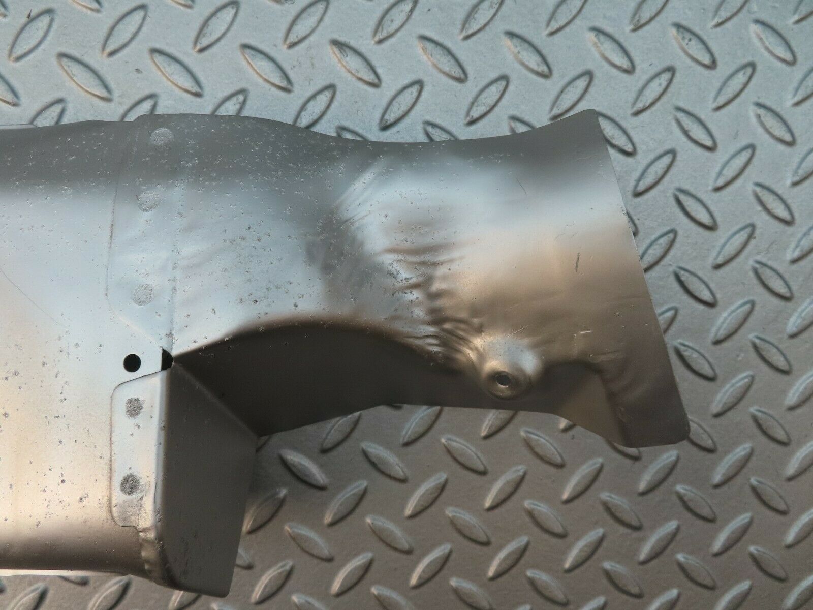 5557 Mercedes-Benz W124 230E Exhaust Heat Shield