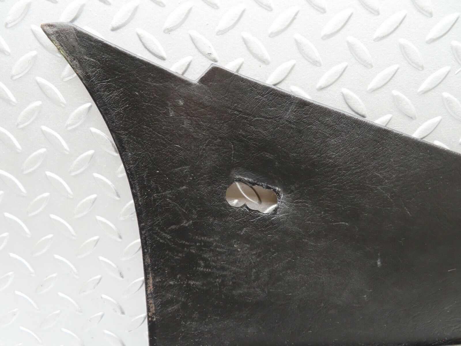 18459 Mercedes-Benz W111 220SE Coupe Front Left Kick Panel Black