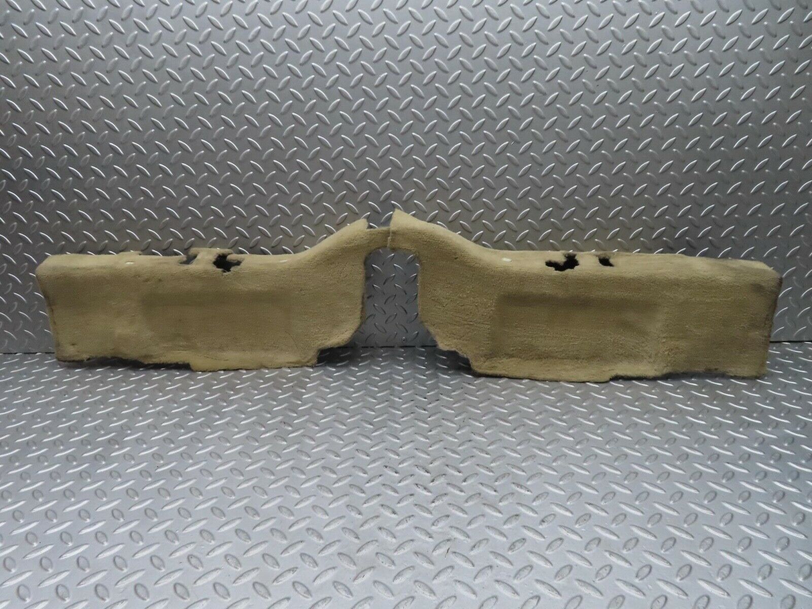 12547 Mercedes-Benz R129 300SL Coupe Rear Floor Cross Member Mat Carpet Cream