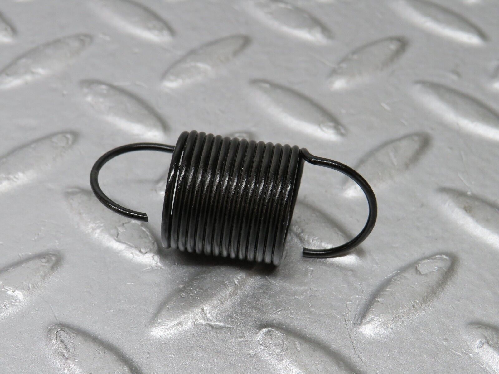 36109 Mercedes-Benz W126 420SE Throttle Linkage Spring