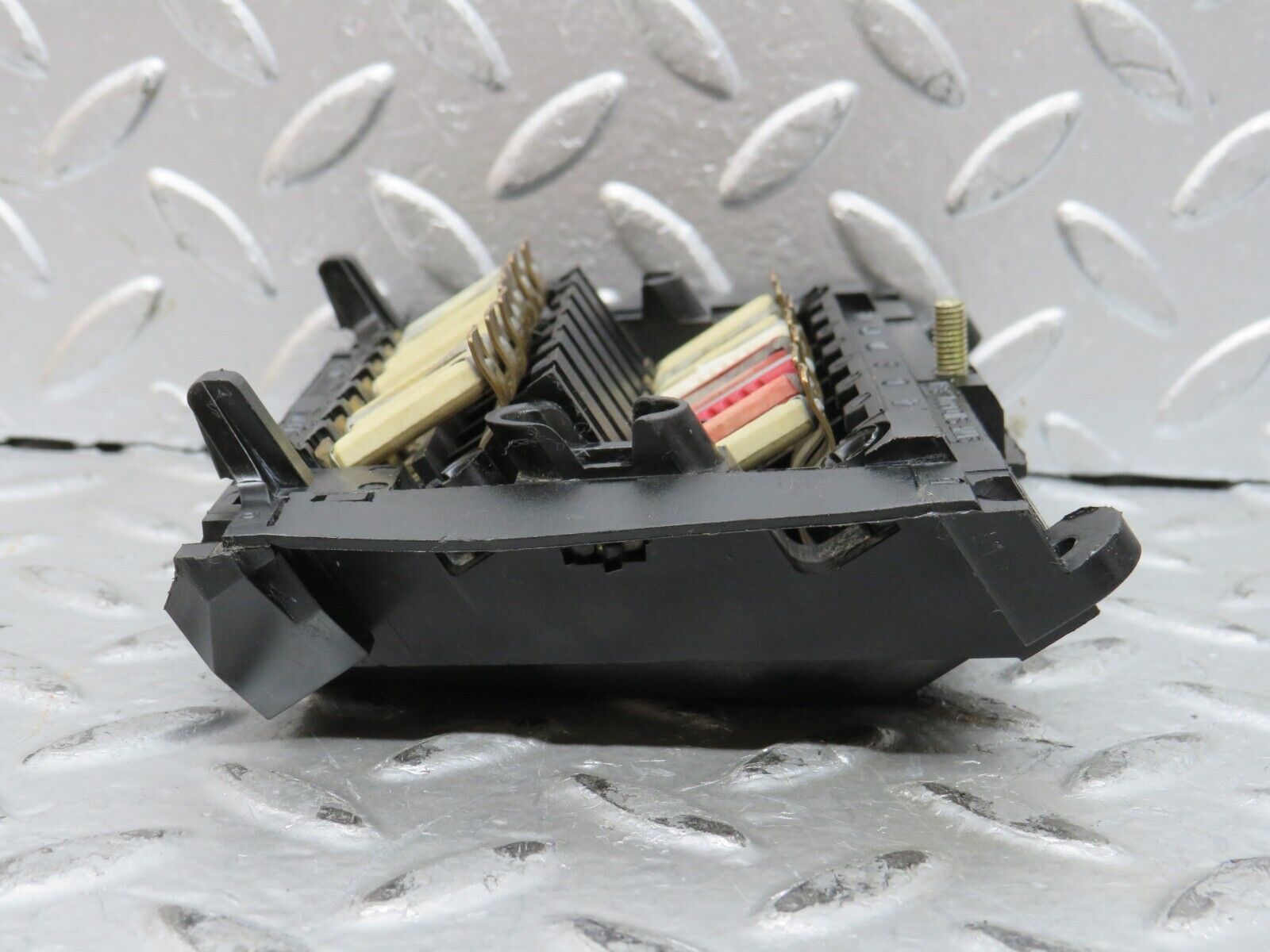 28369 Mercedes-Benz S123 240D Wagon Fuse Box 1235400650