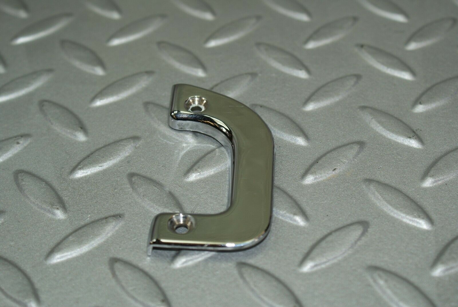 3186 Mercedes-Benz W115 220D Left Interior Chrome Door Latch Trim