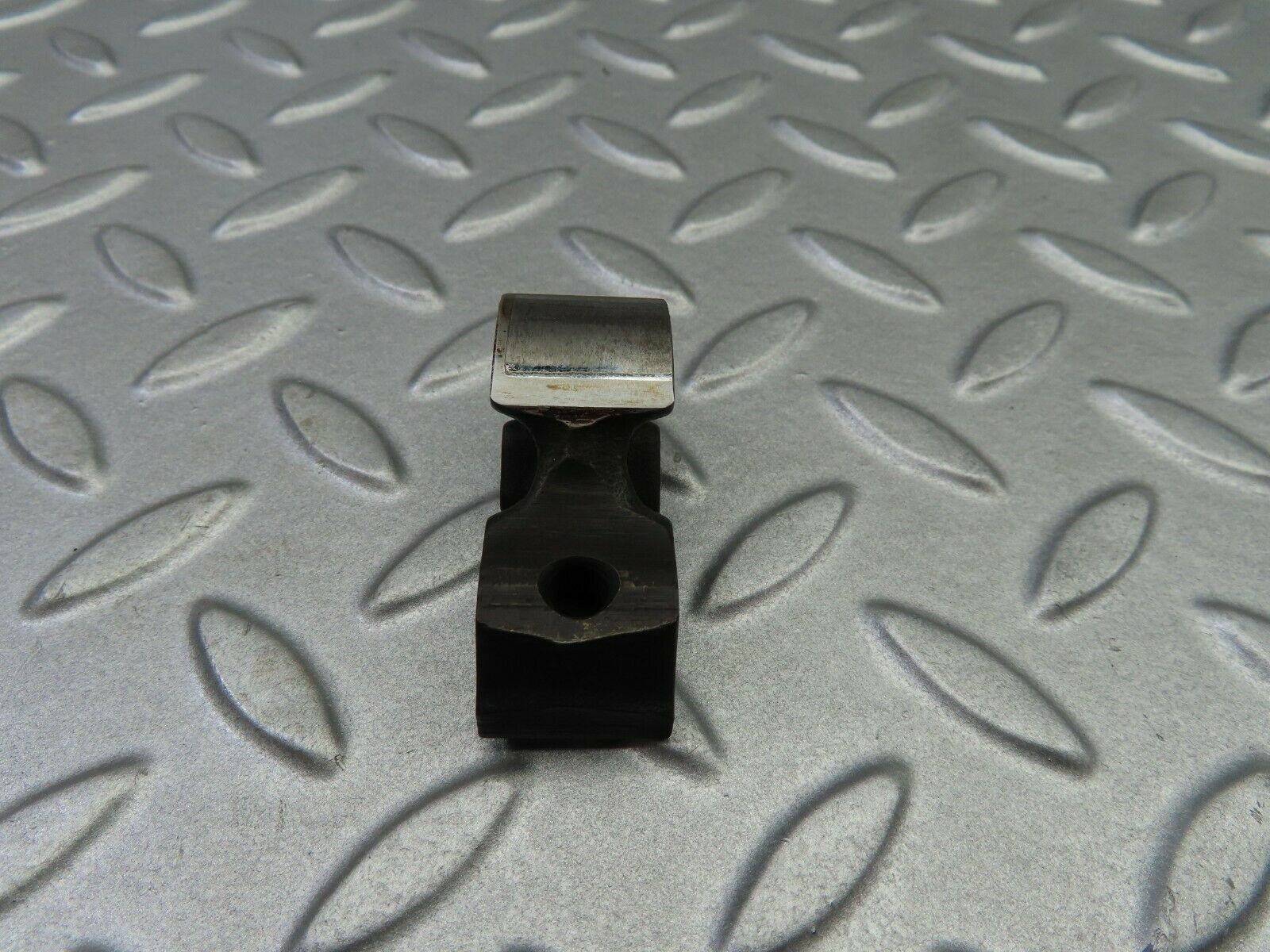 6281 Mercedes-Benz W126 380SE Rocker Arm