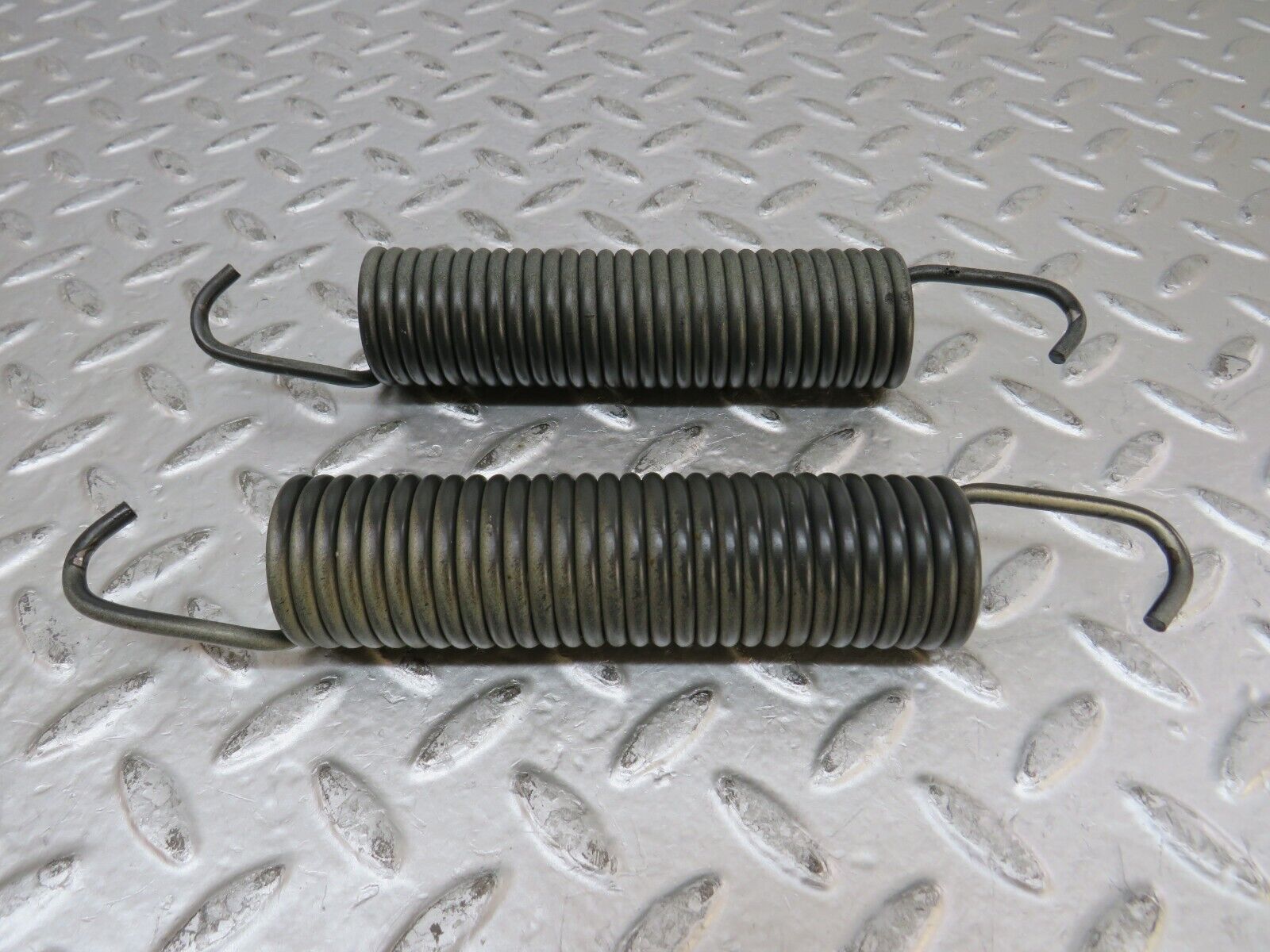 27160 Mercedes-Benz W123 280E Trunk Lid Hinge Spring Pair